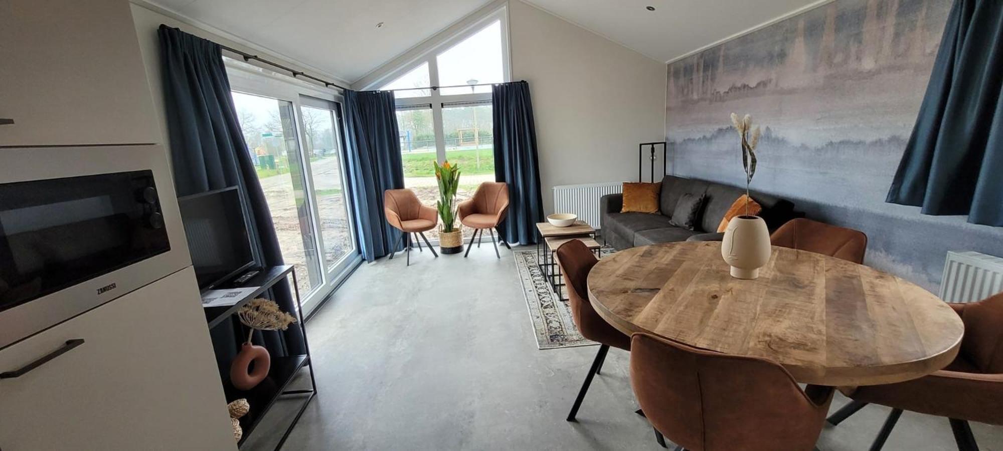 Three-Bedroom Chalet photo 1