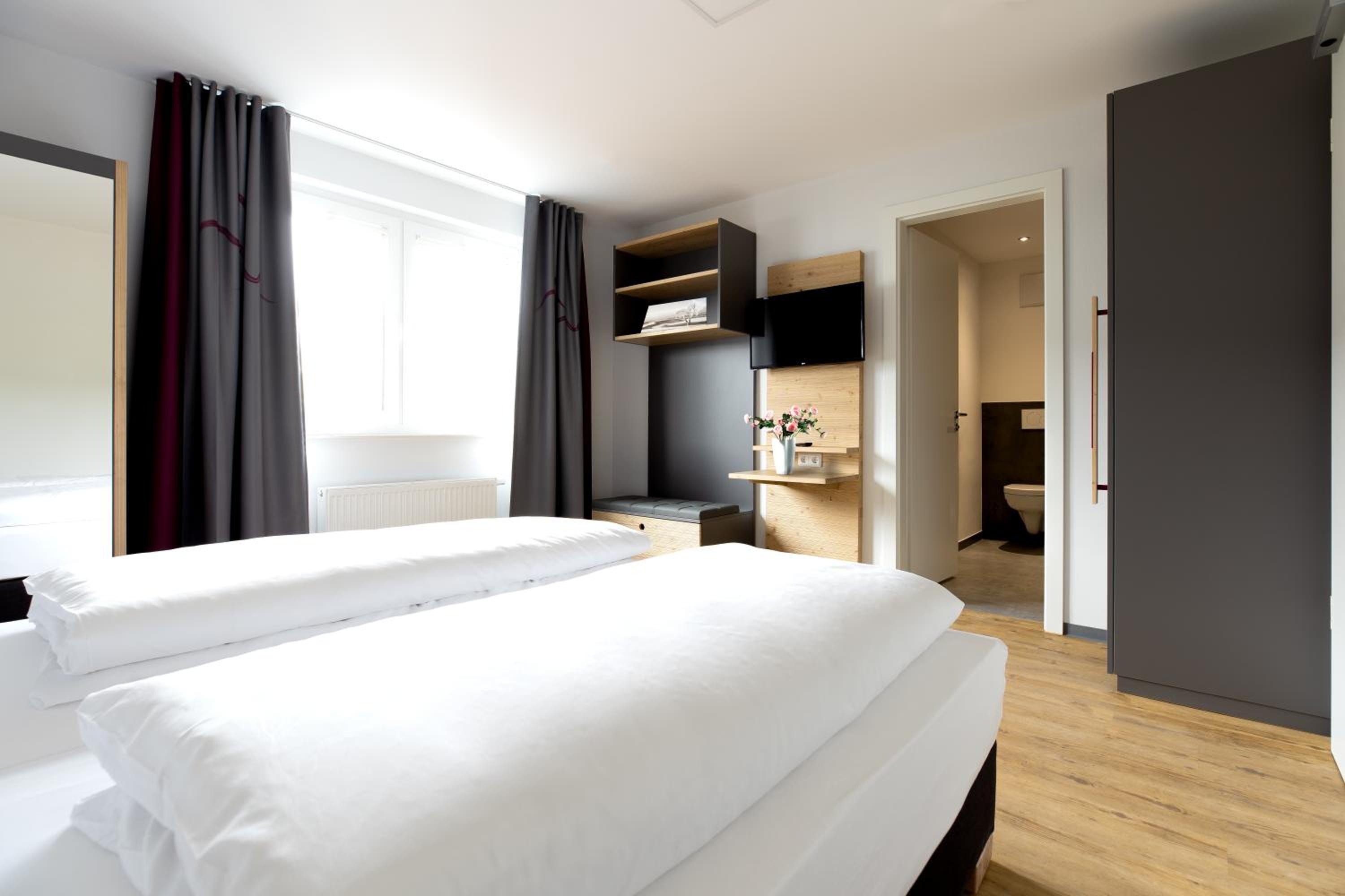 Comfort Double Room - Photo 4