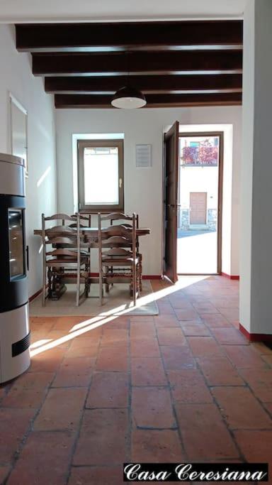 One-Bedroom House photo 2