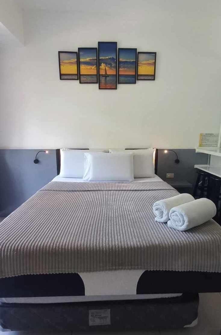 Studio Apartment - Photo 9
