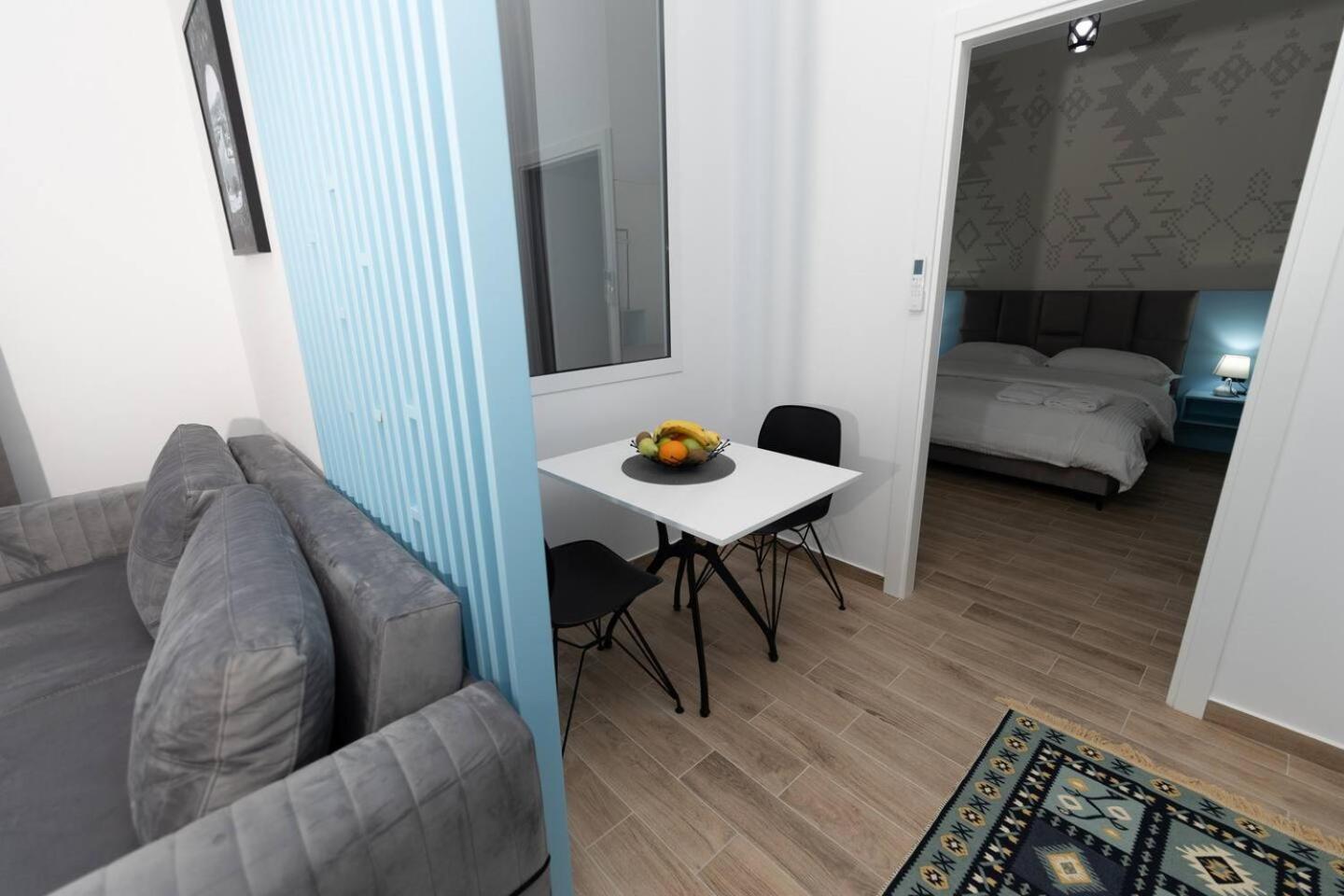 Apartment with View photo 2