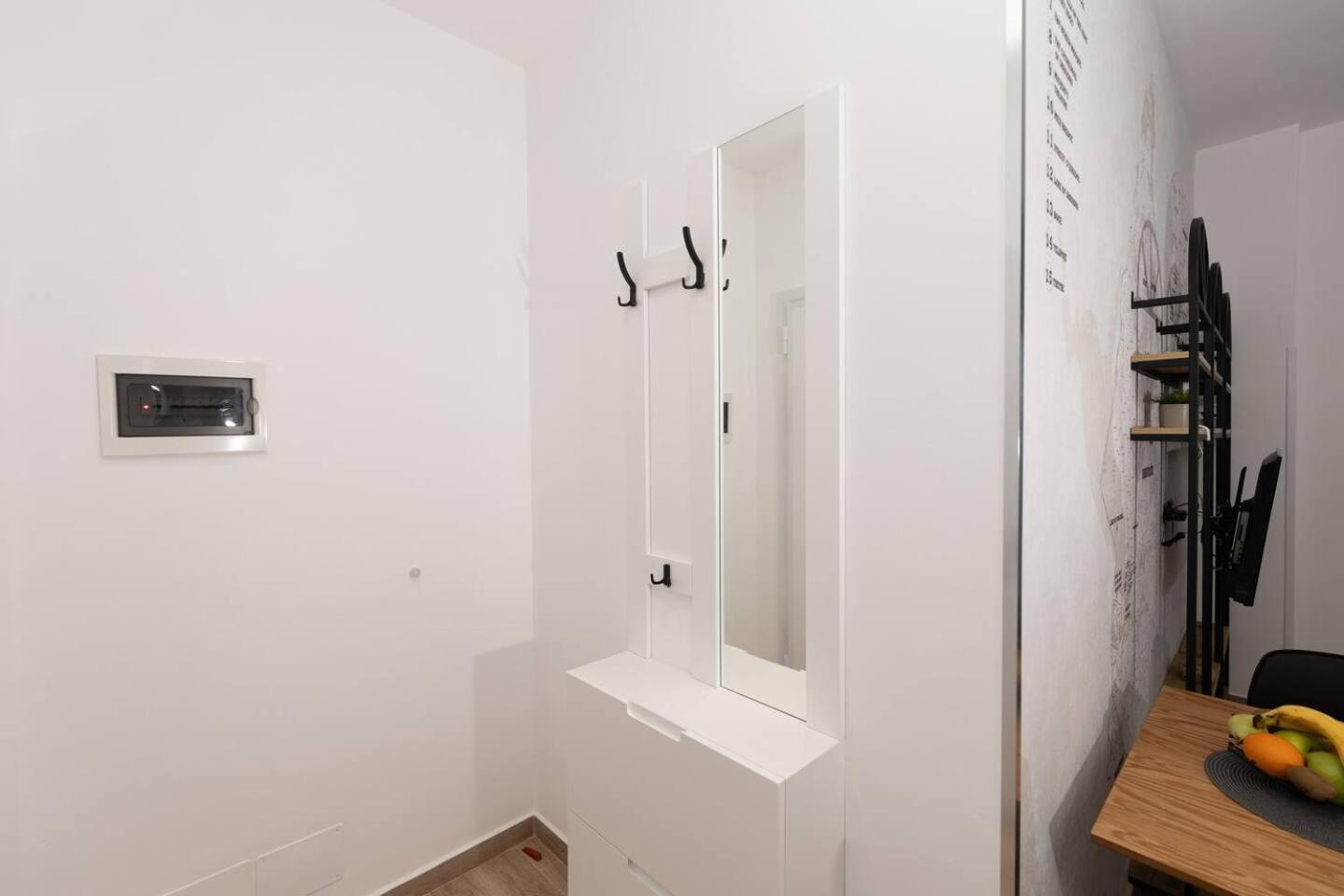 Apartment with City View photo 3