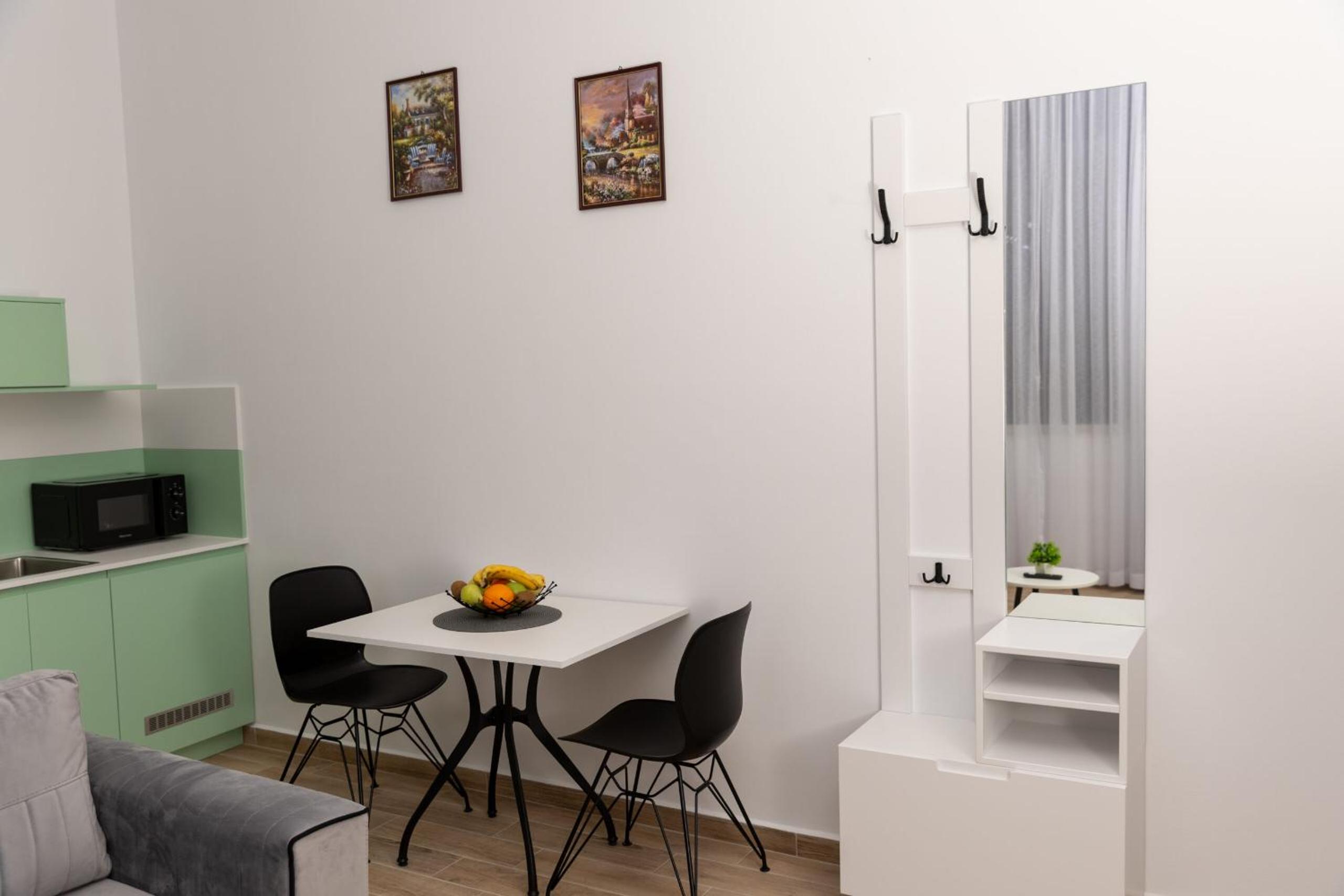 Apartment with Lake View photo 3