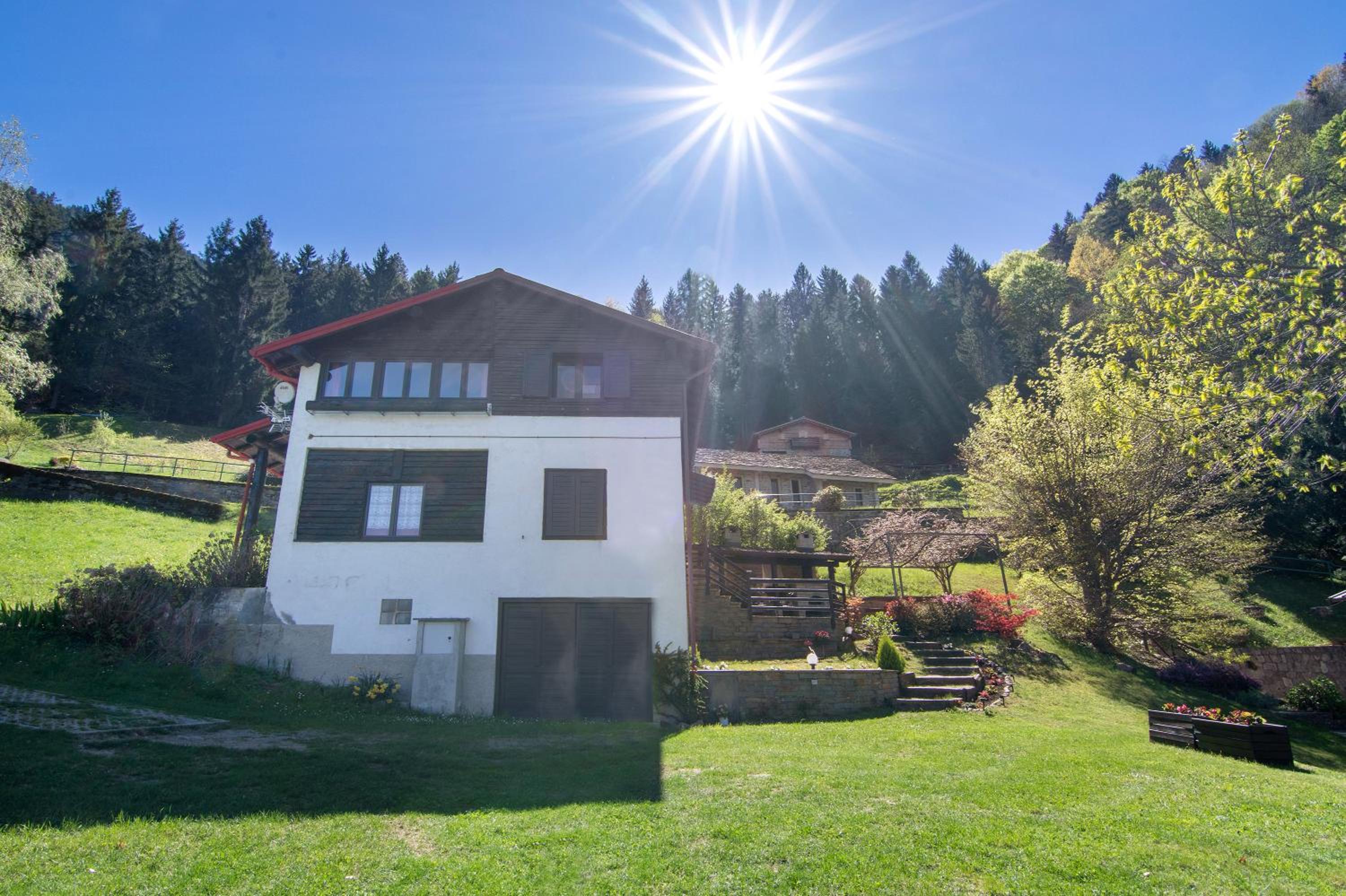 Three-Bedroom House - Photo 27