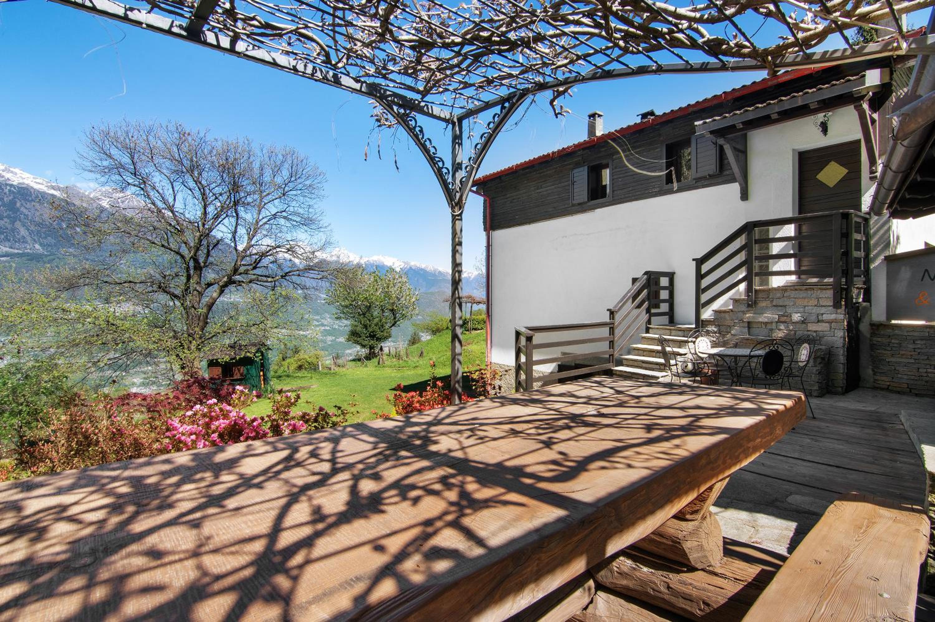 Three-Bedroom House - Photo 38