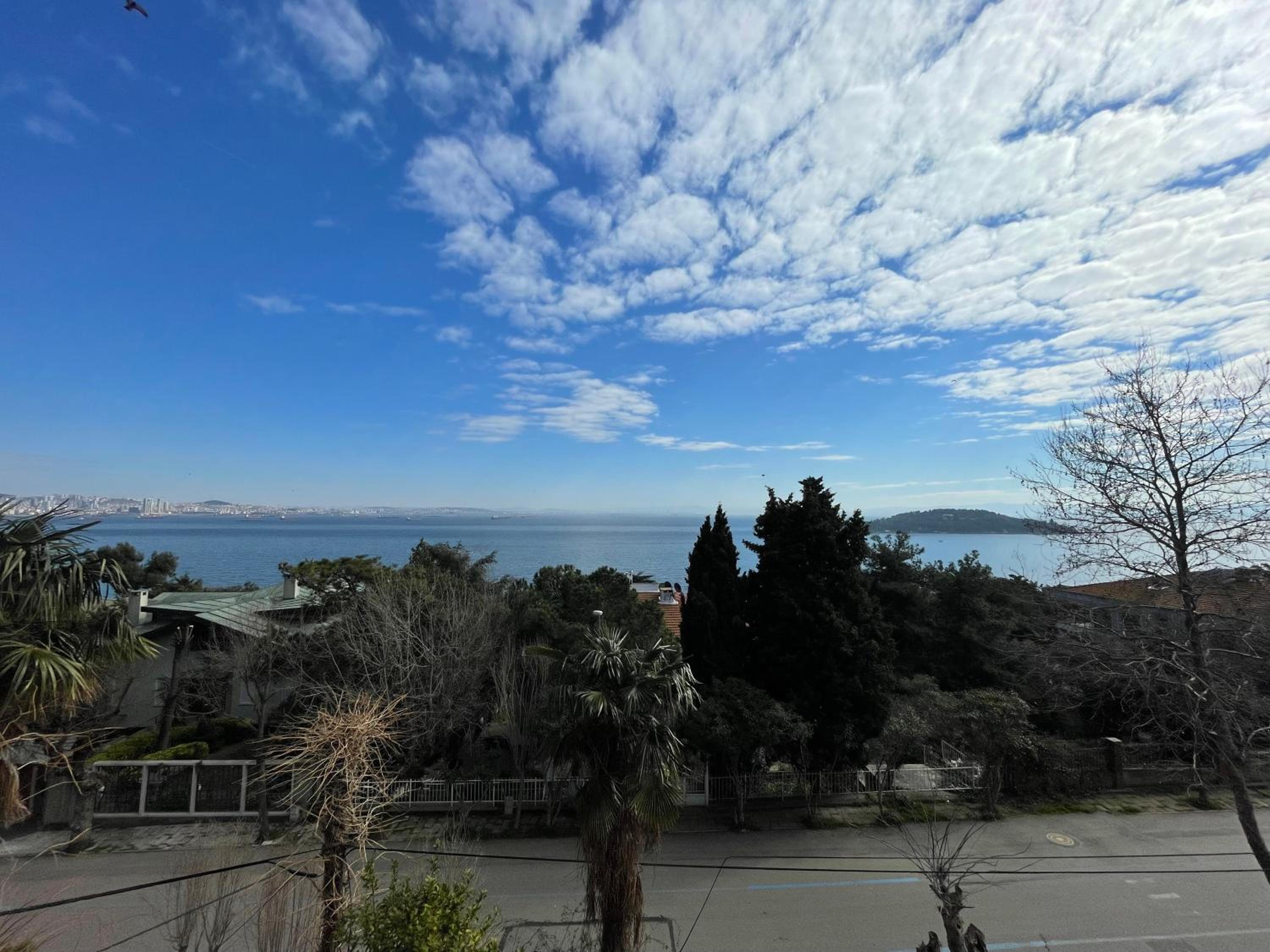 Double Room with Balcony and Sea View - Photo 12