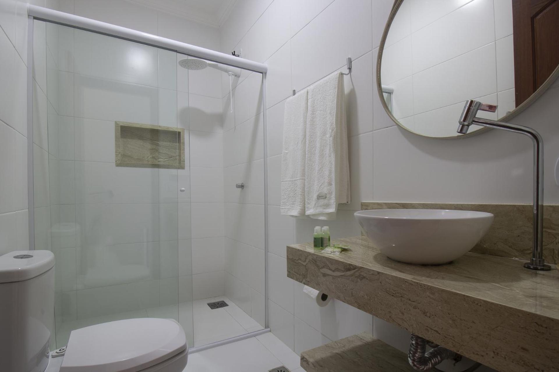 Standard Quadruple Room - Photo 7
