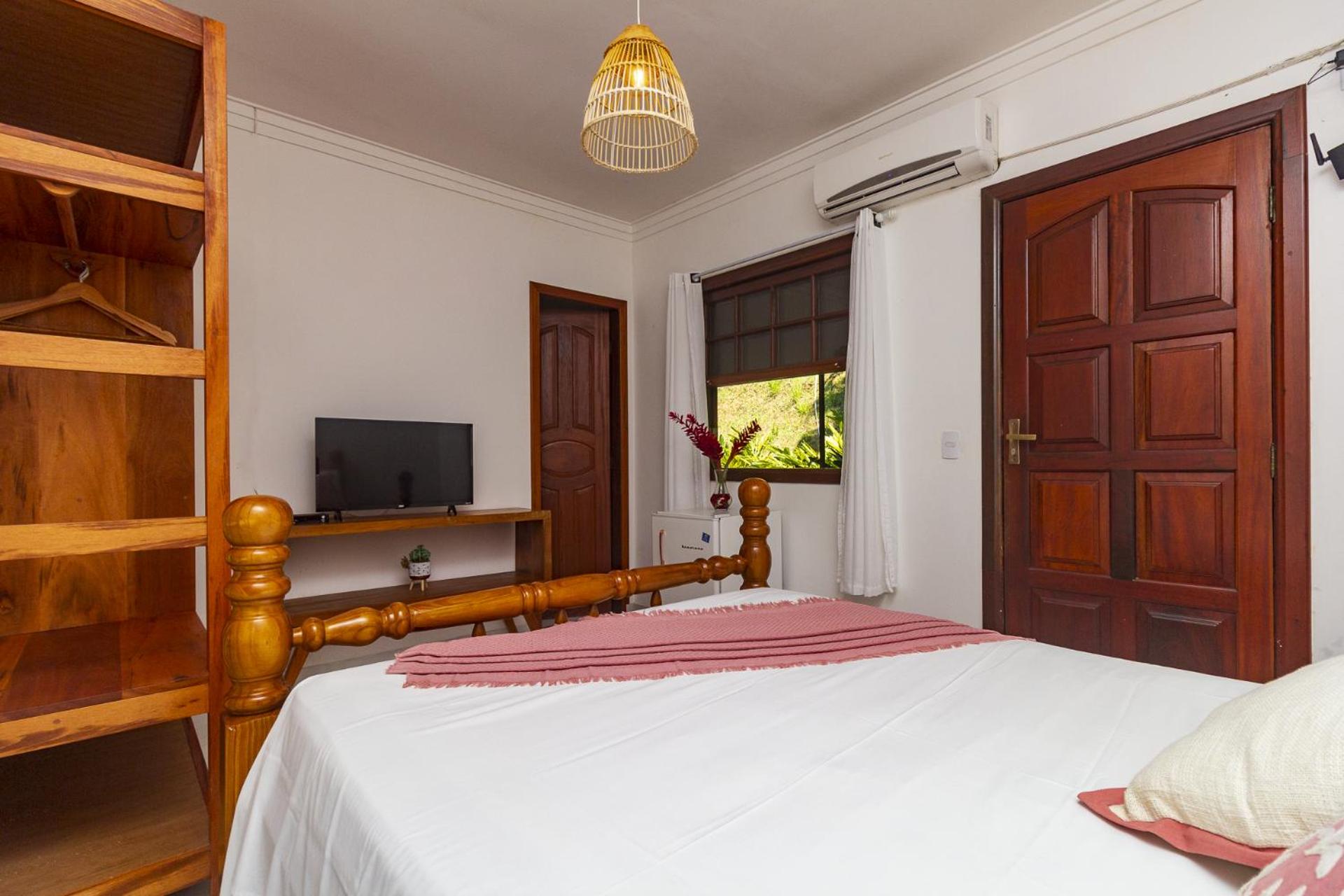 Double Room with Garden View - Photo 1