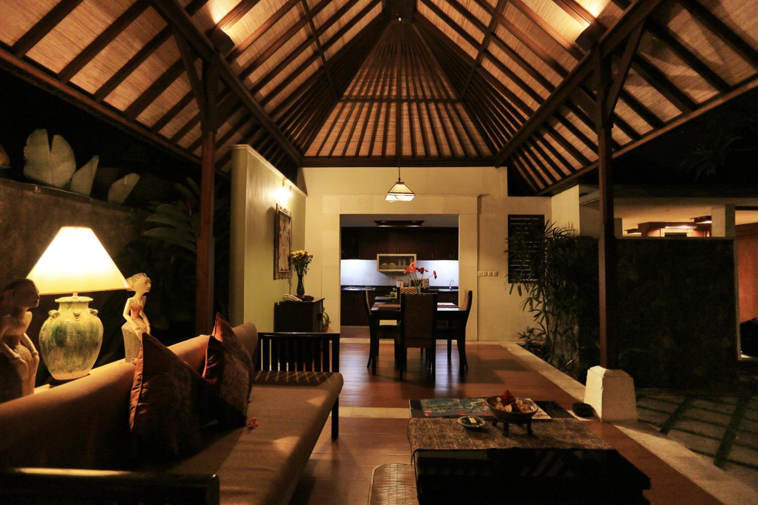 Junior Suite Villa with Private Pool - Photo 25