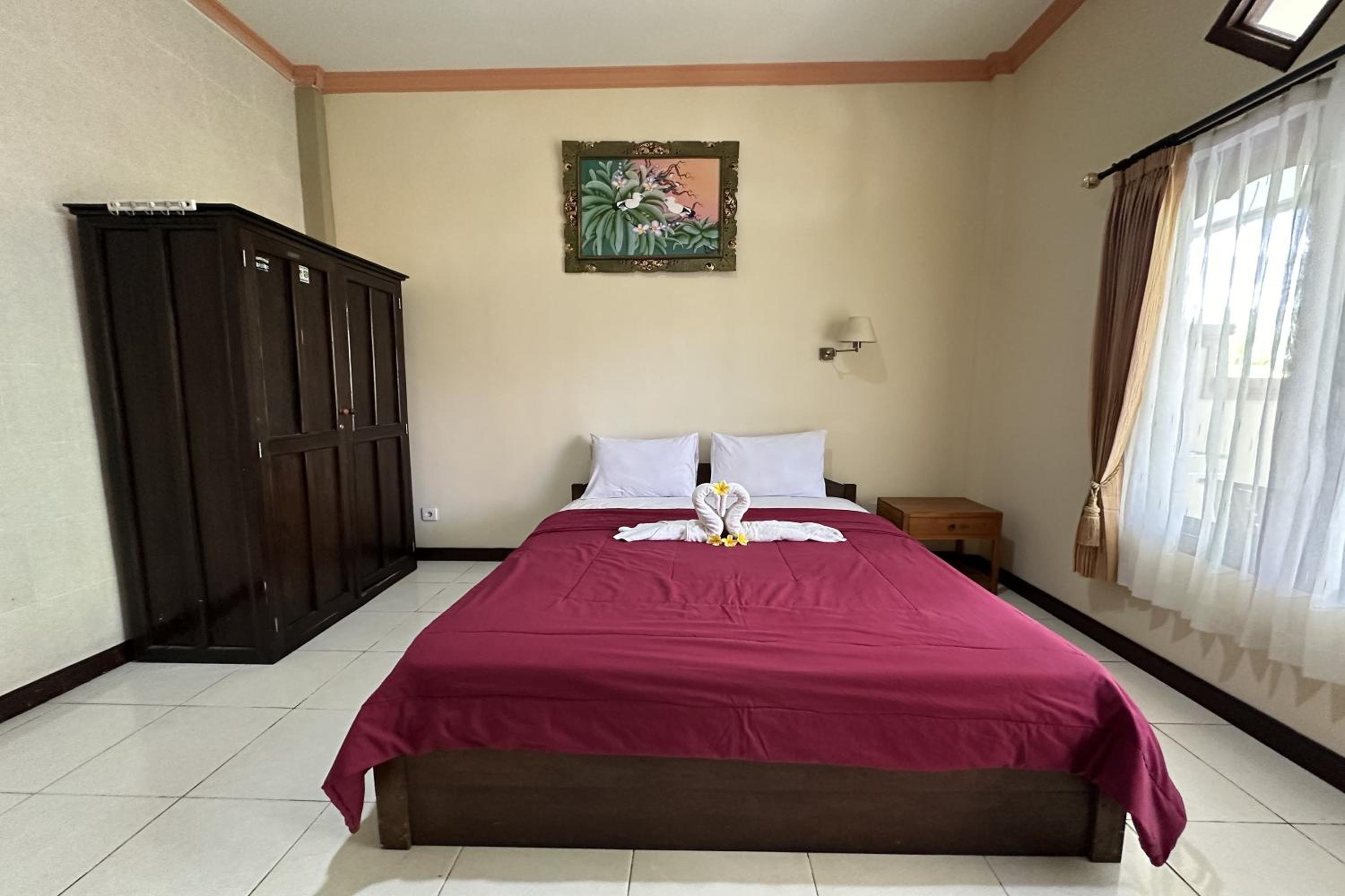 Double Room - Photo 5