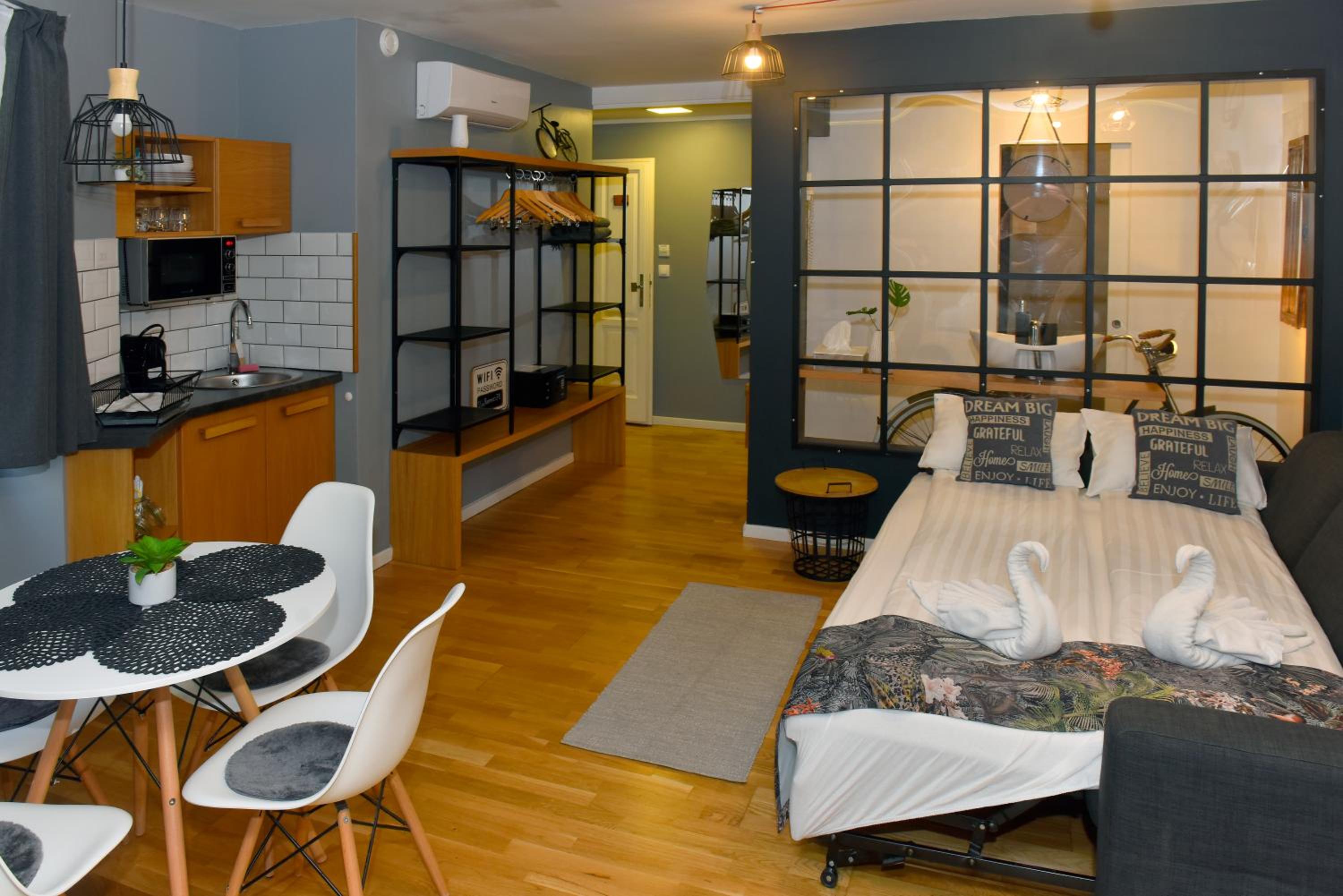 Family Suite - Photo 16