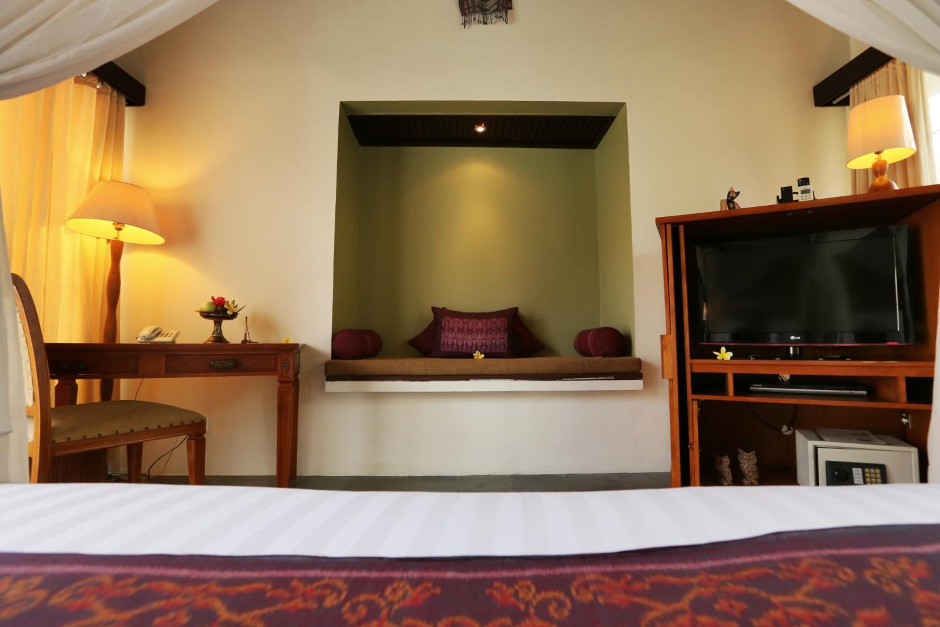 Deluxe Suite Villa with Private Pool - Photo 38