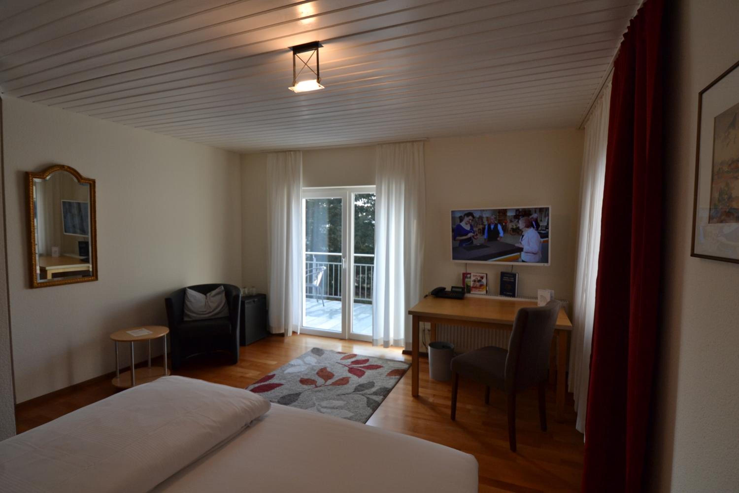Double Room - Photo 1