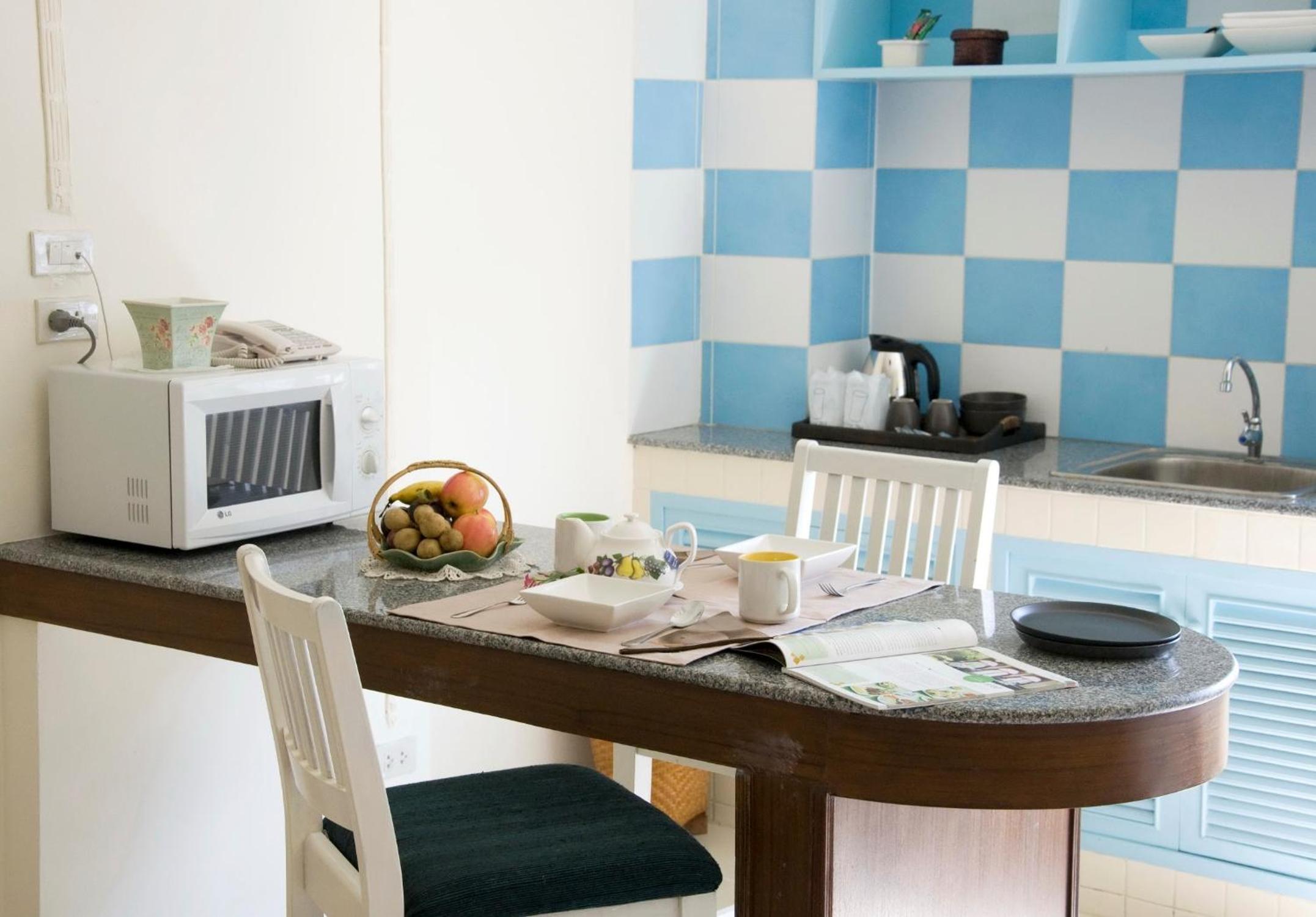 One-Bedroom Apartment - Type B photo 2