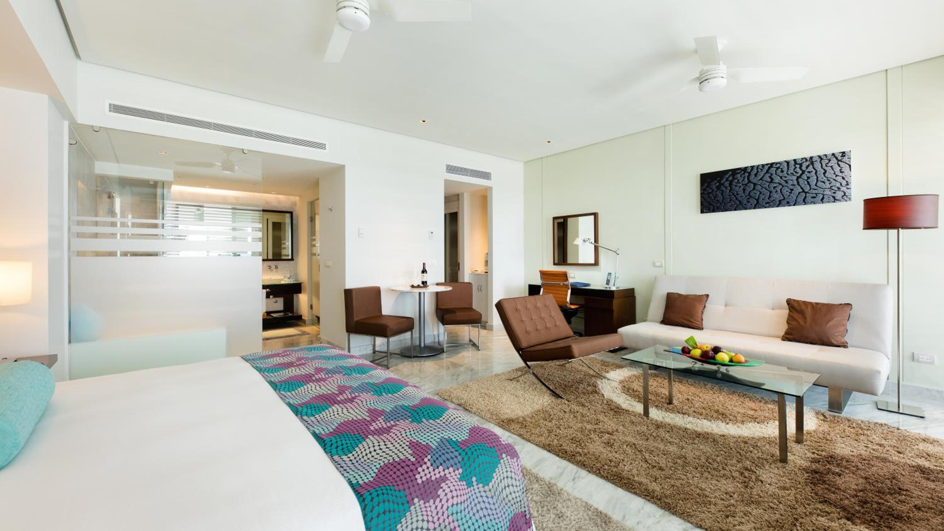 Junior Suite King Size Bed Diamante - Photo 4