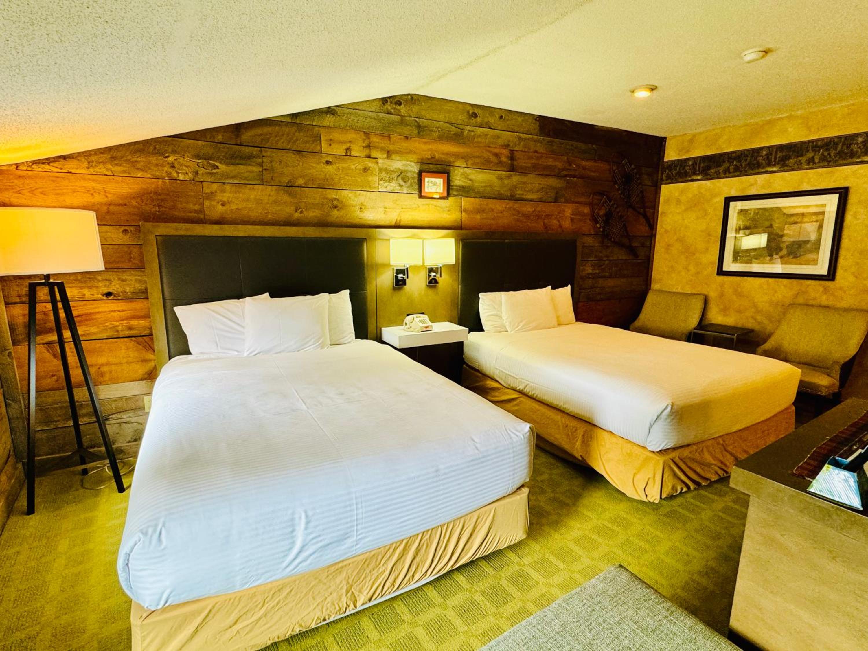 Standard Room with Two Beds photo 1