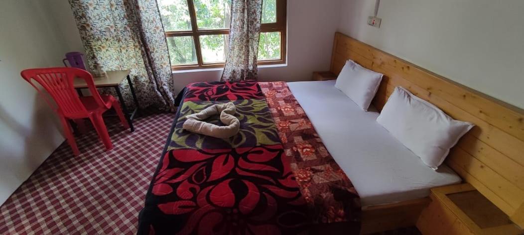 Budget Double Room photo 1