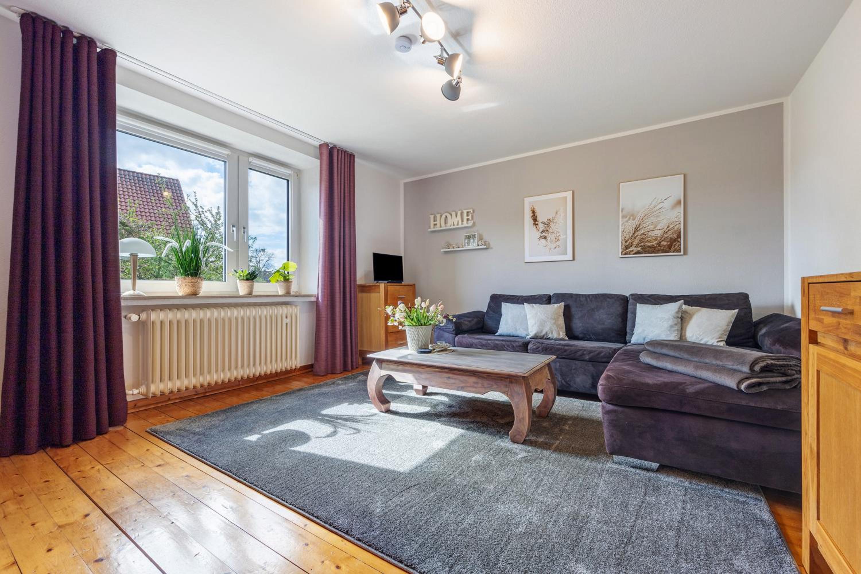 Superior One-Bedroom Apartment with Balcony