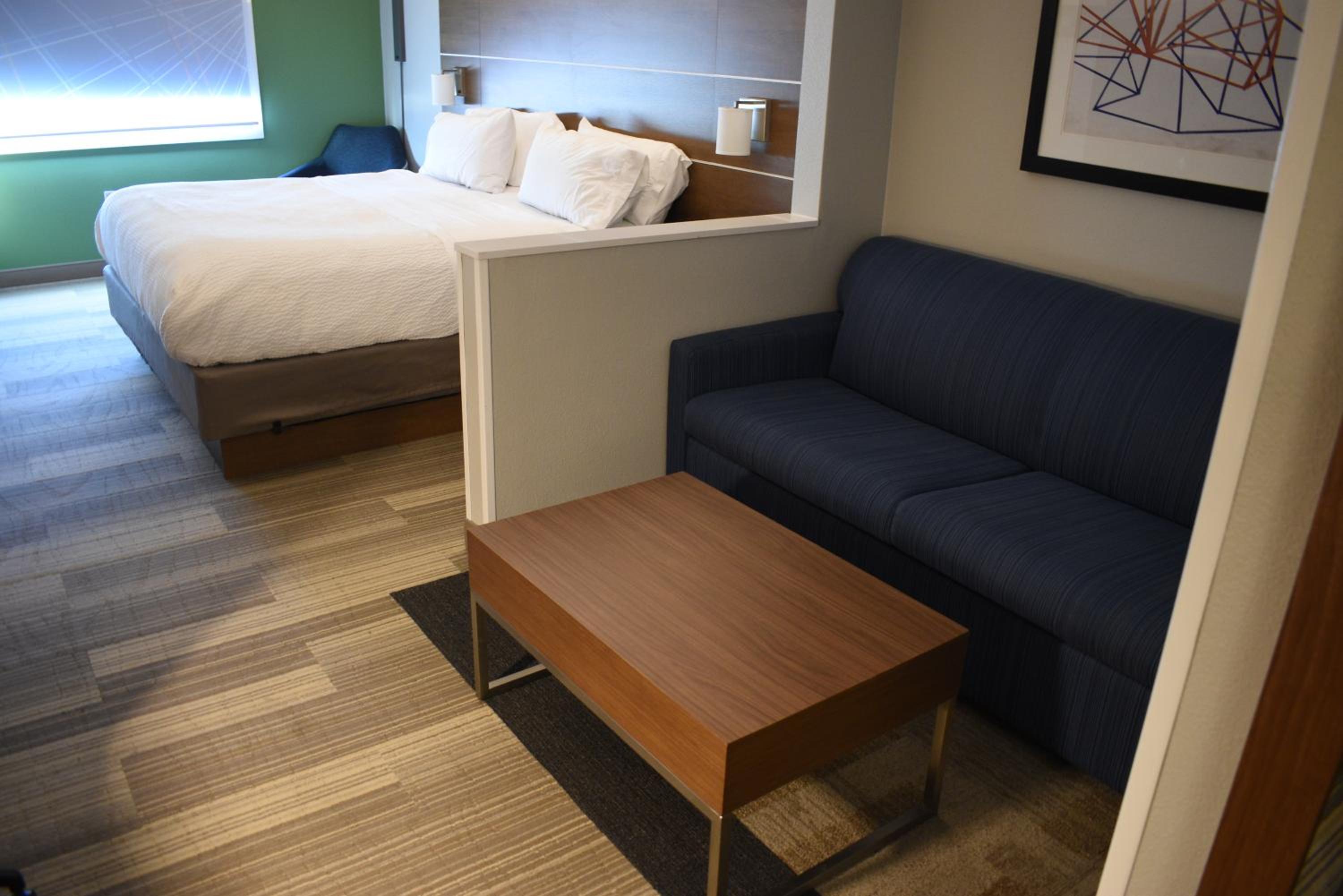 King Suite - Photo 12
