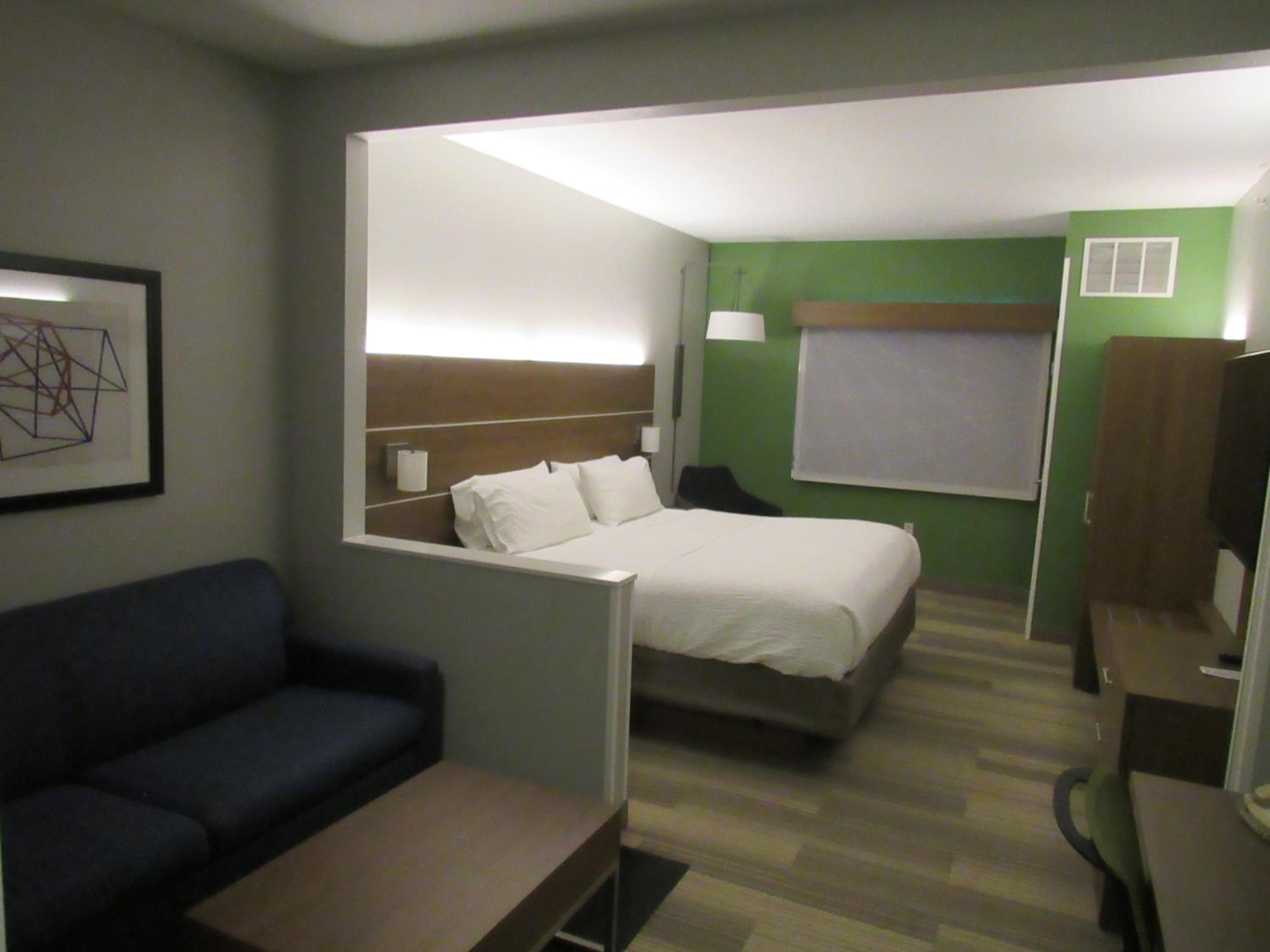 King Suite - Photo 1