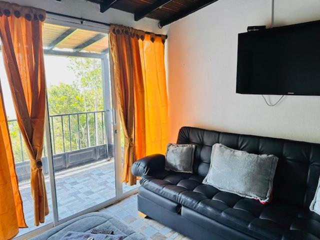 Deluxe Double or Twin Room with Mountain View photo 1