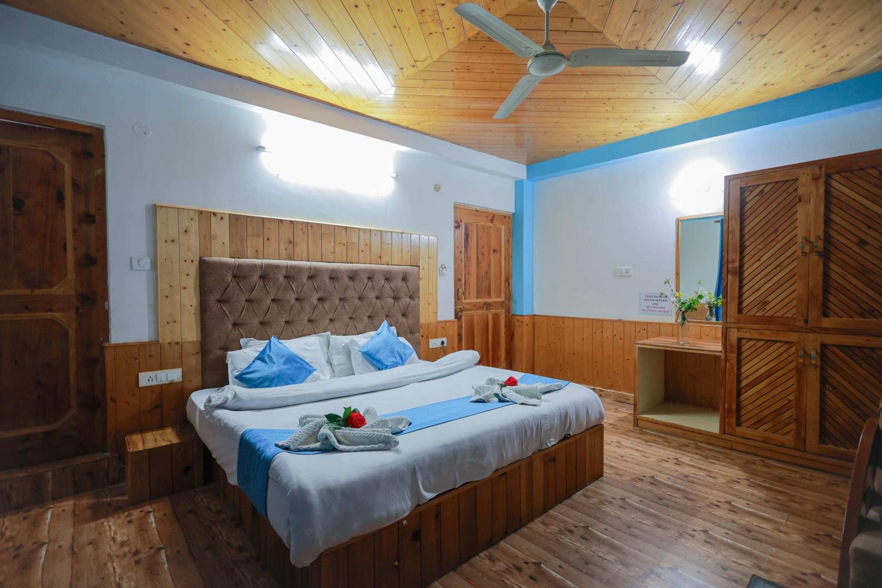 Double Room with Balcony