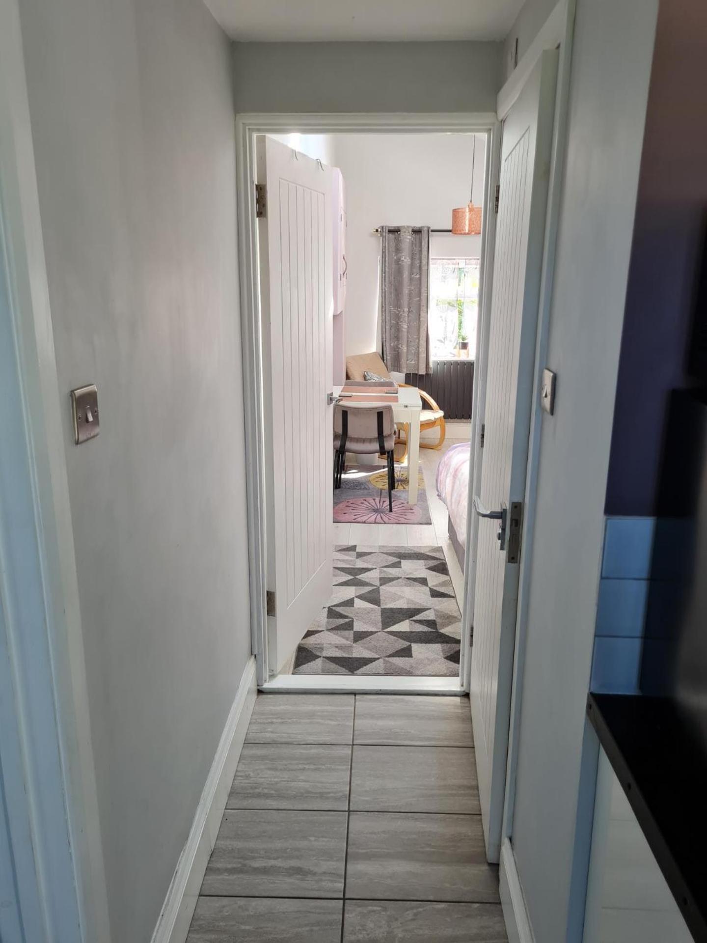 Apartment photo 1