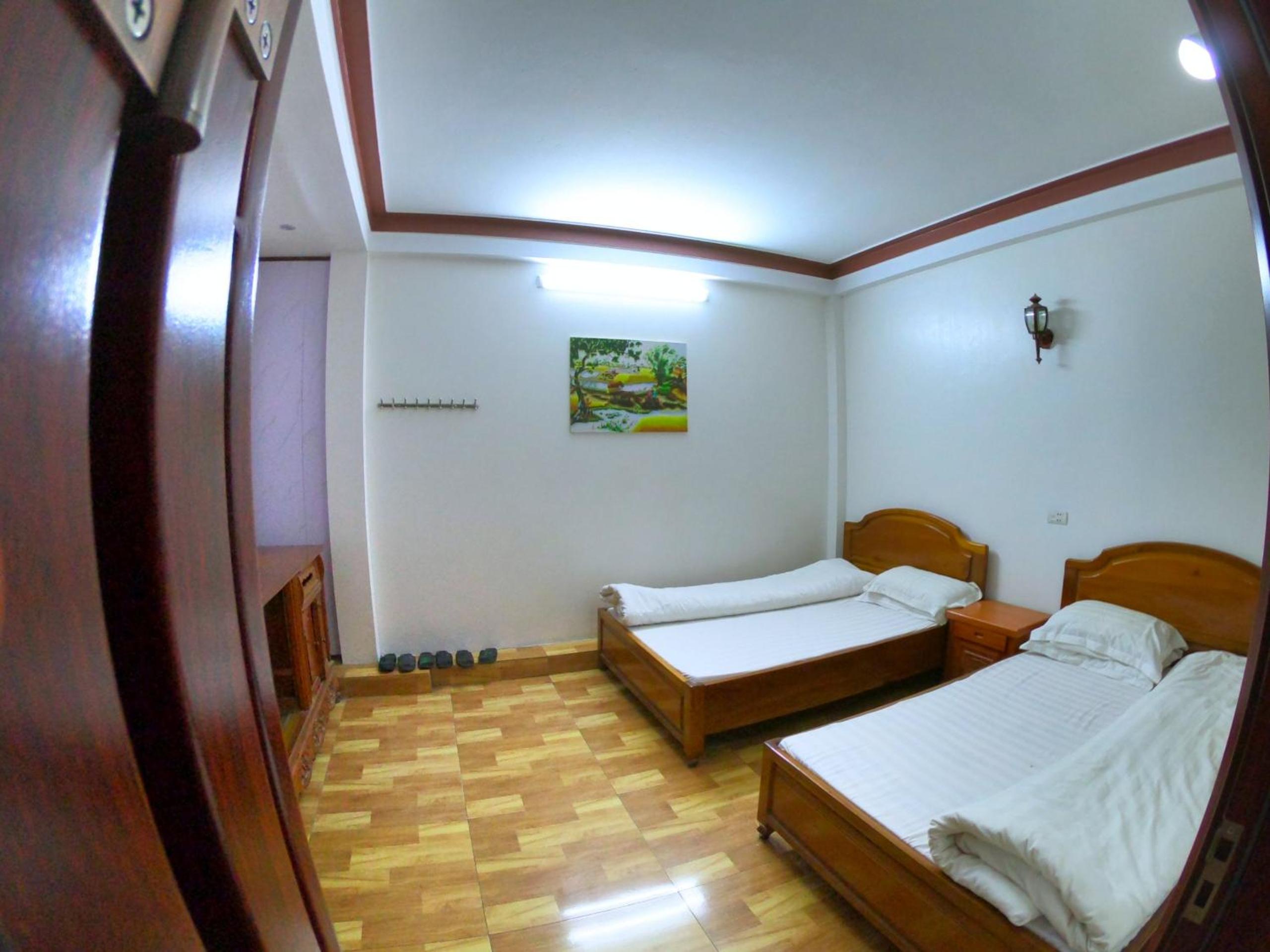 Standard Double or Twin Room - Photo 2