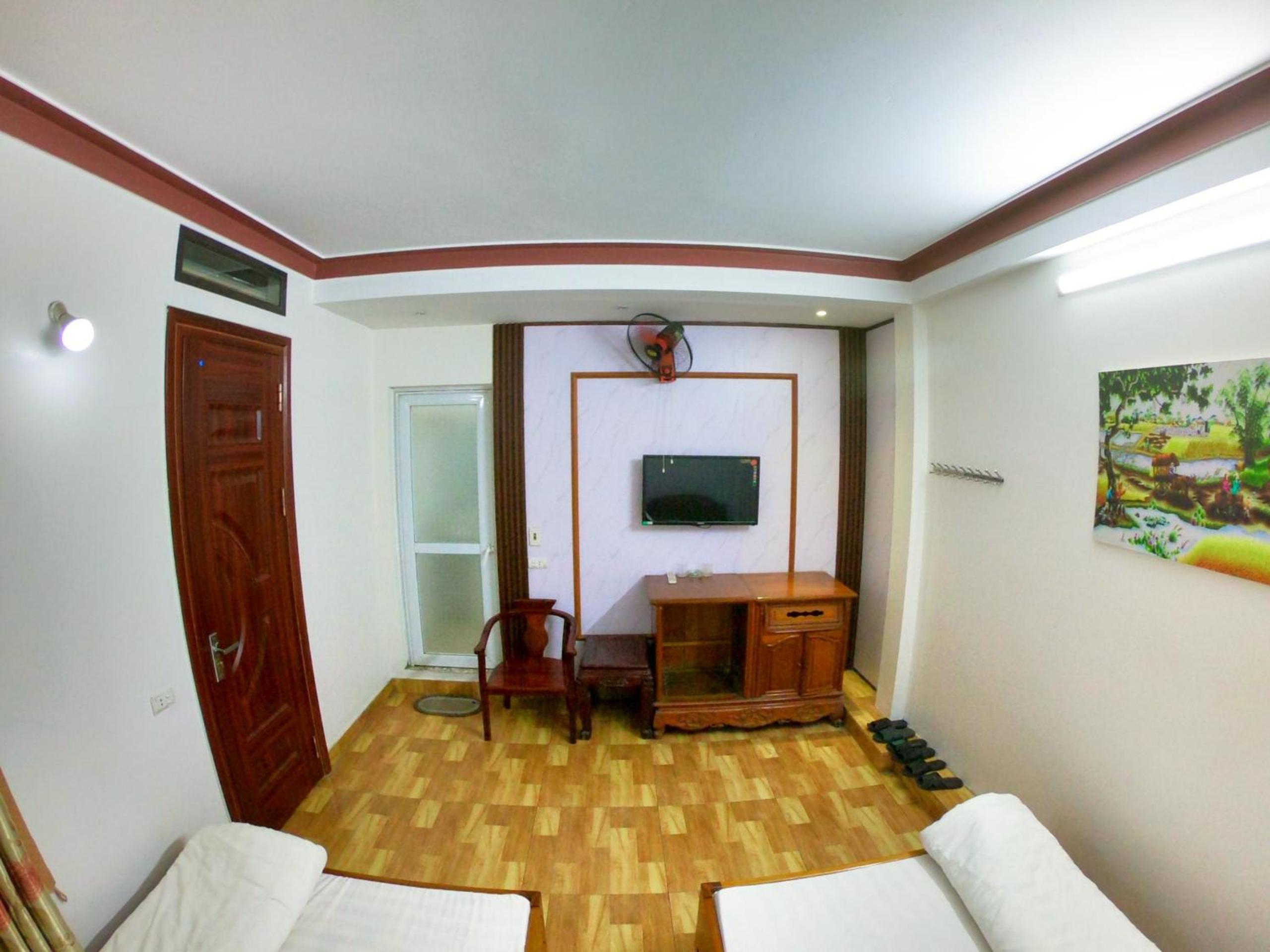 Standard Double or Twin Room - Photo 13