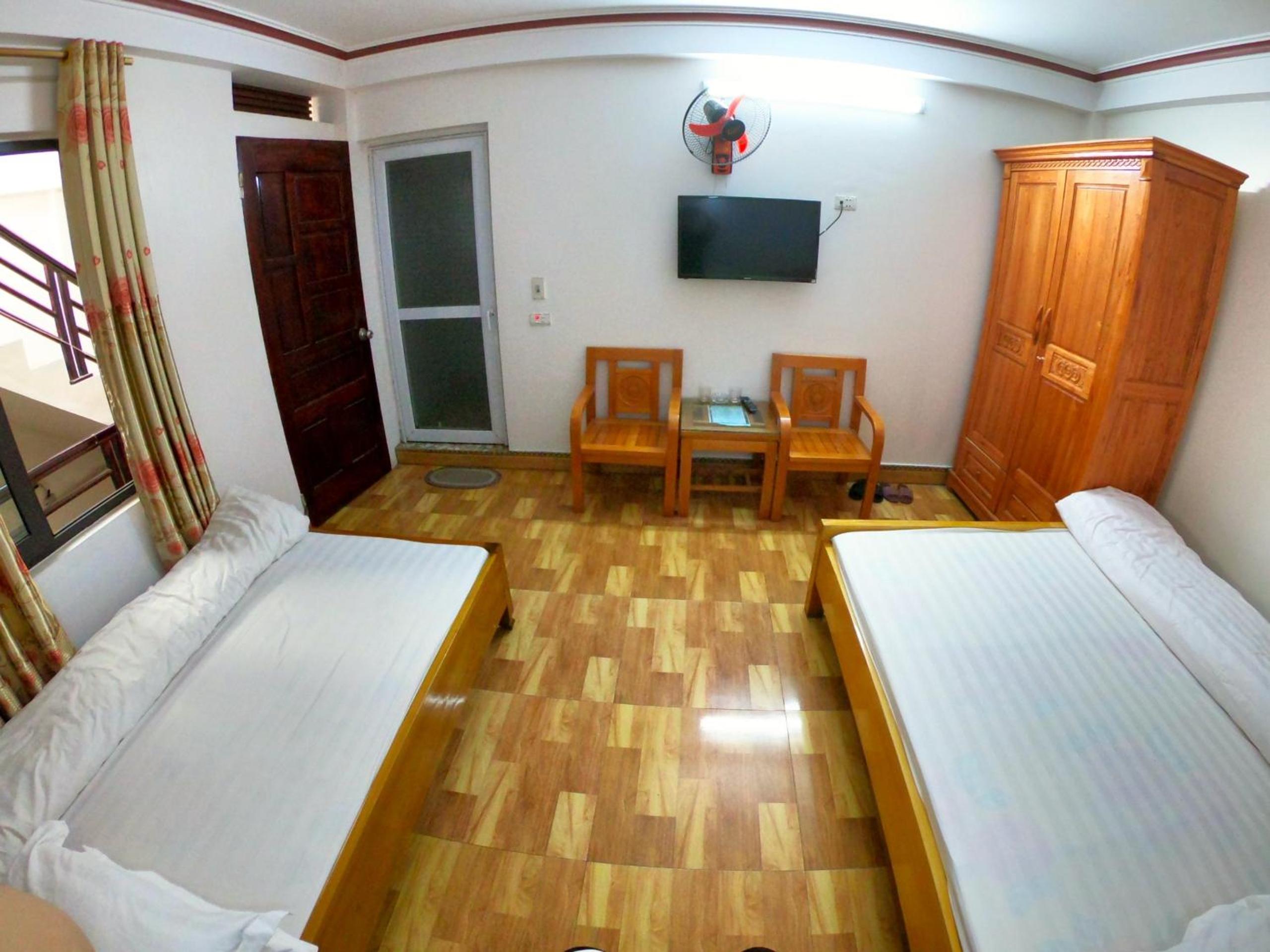 Standard Double or Twin Room - Photo 7