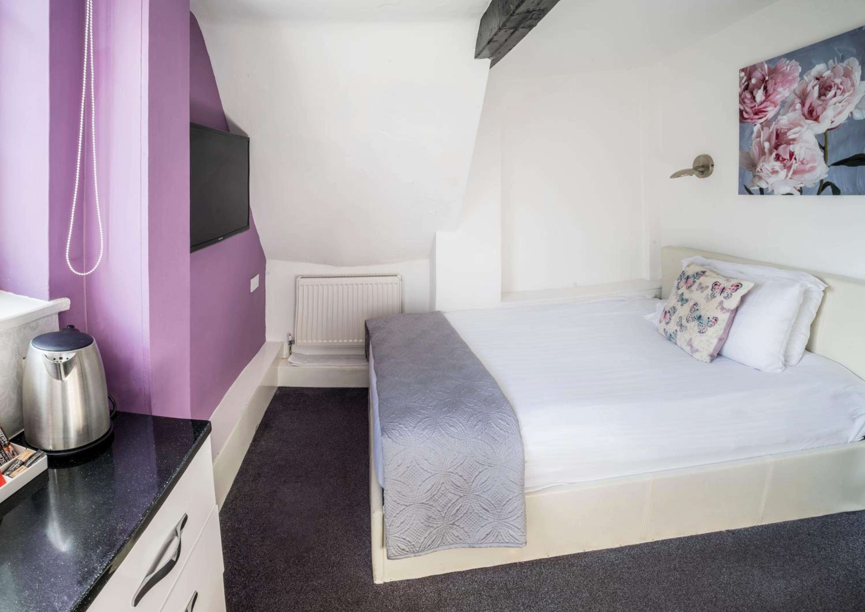 Single Room photo 3