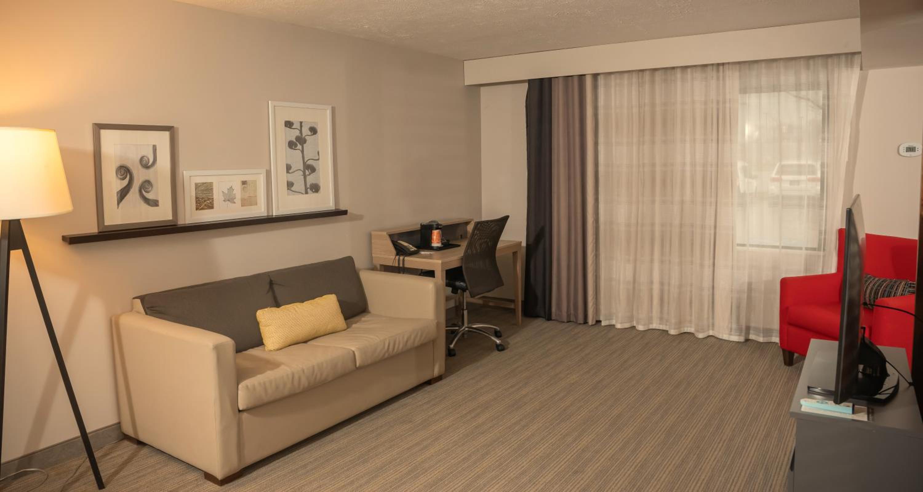 Studio King Suite - NOn-Smoking - Photo 3