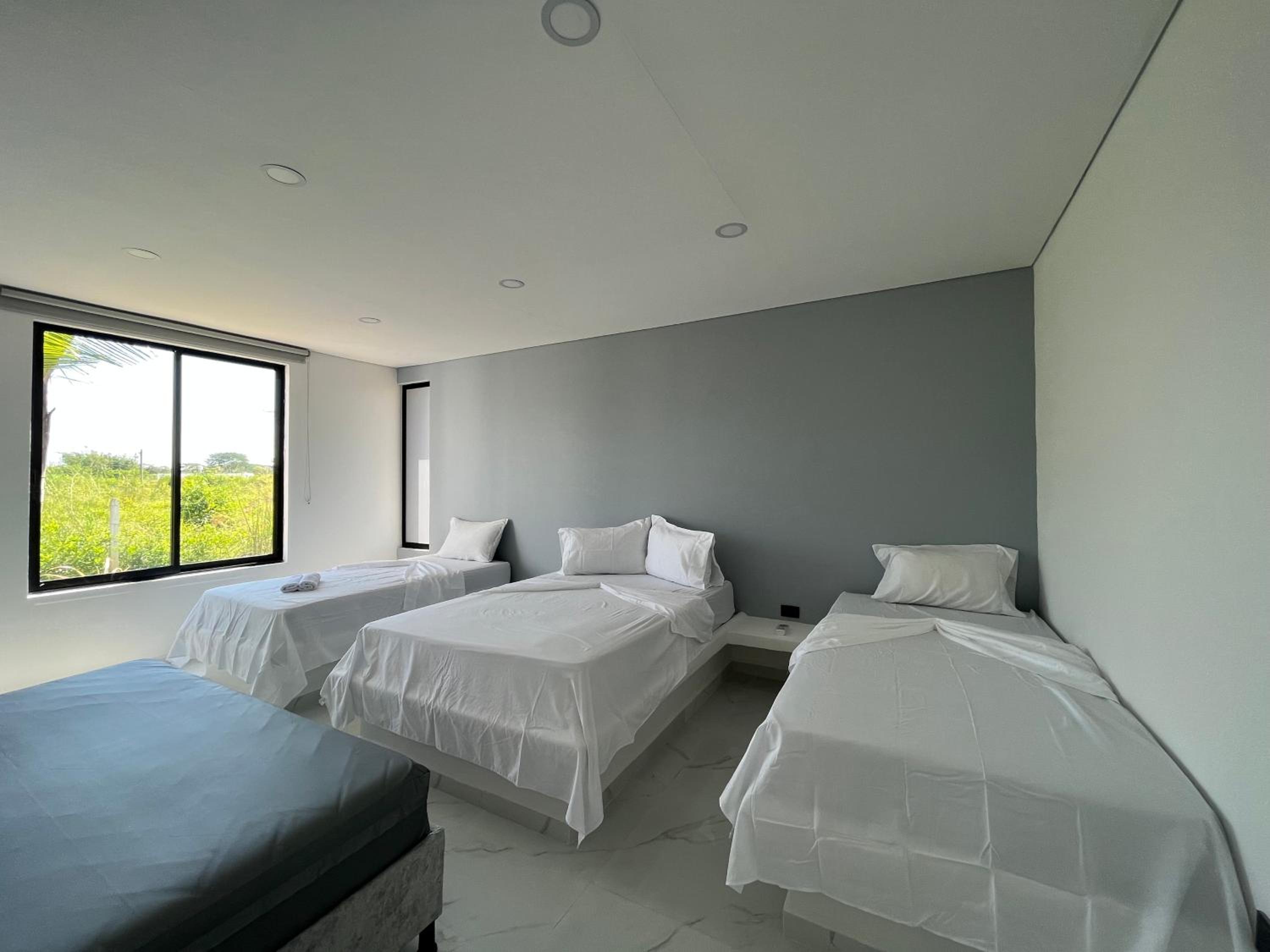 Three-Bedroom Villa photo 1