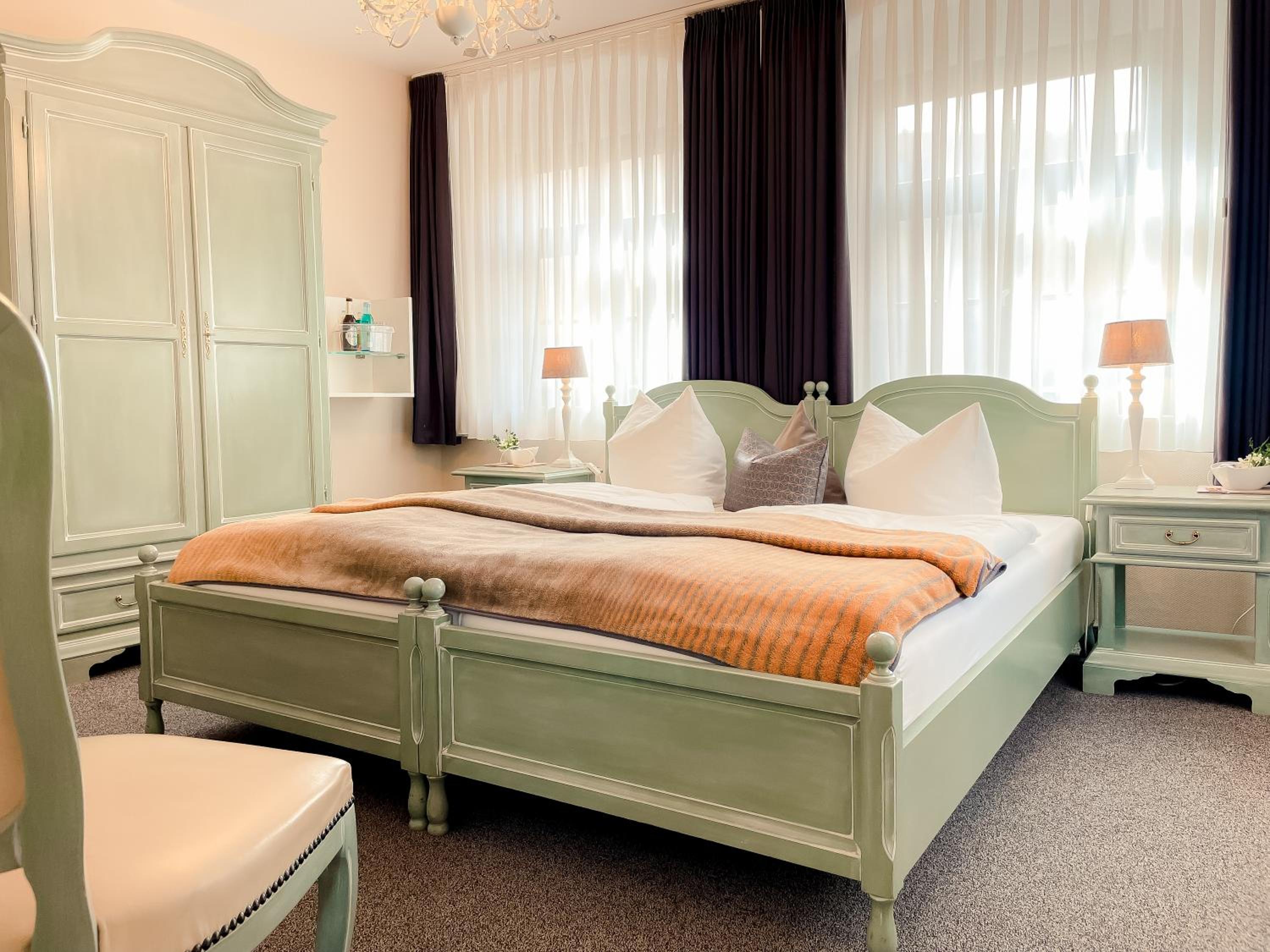 Double Room - Photo 9