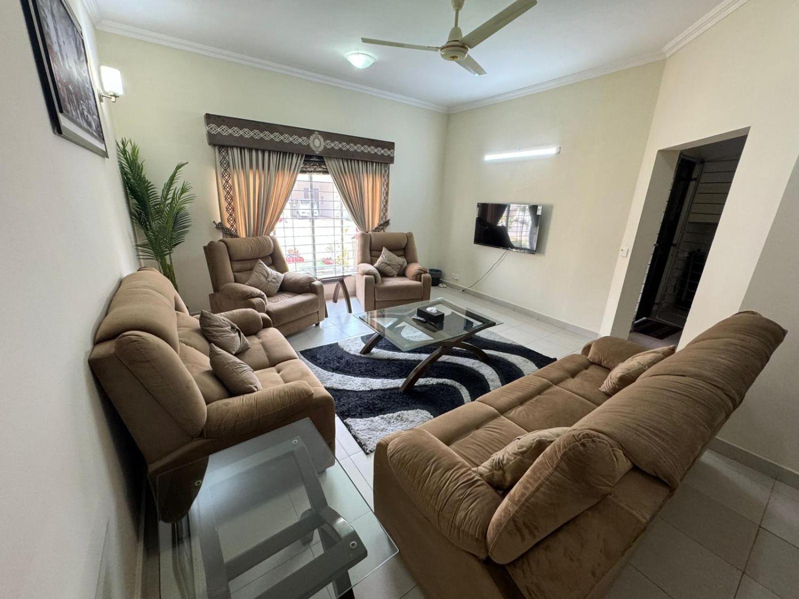 Family Suite with Balcony photo 2
