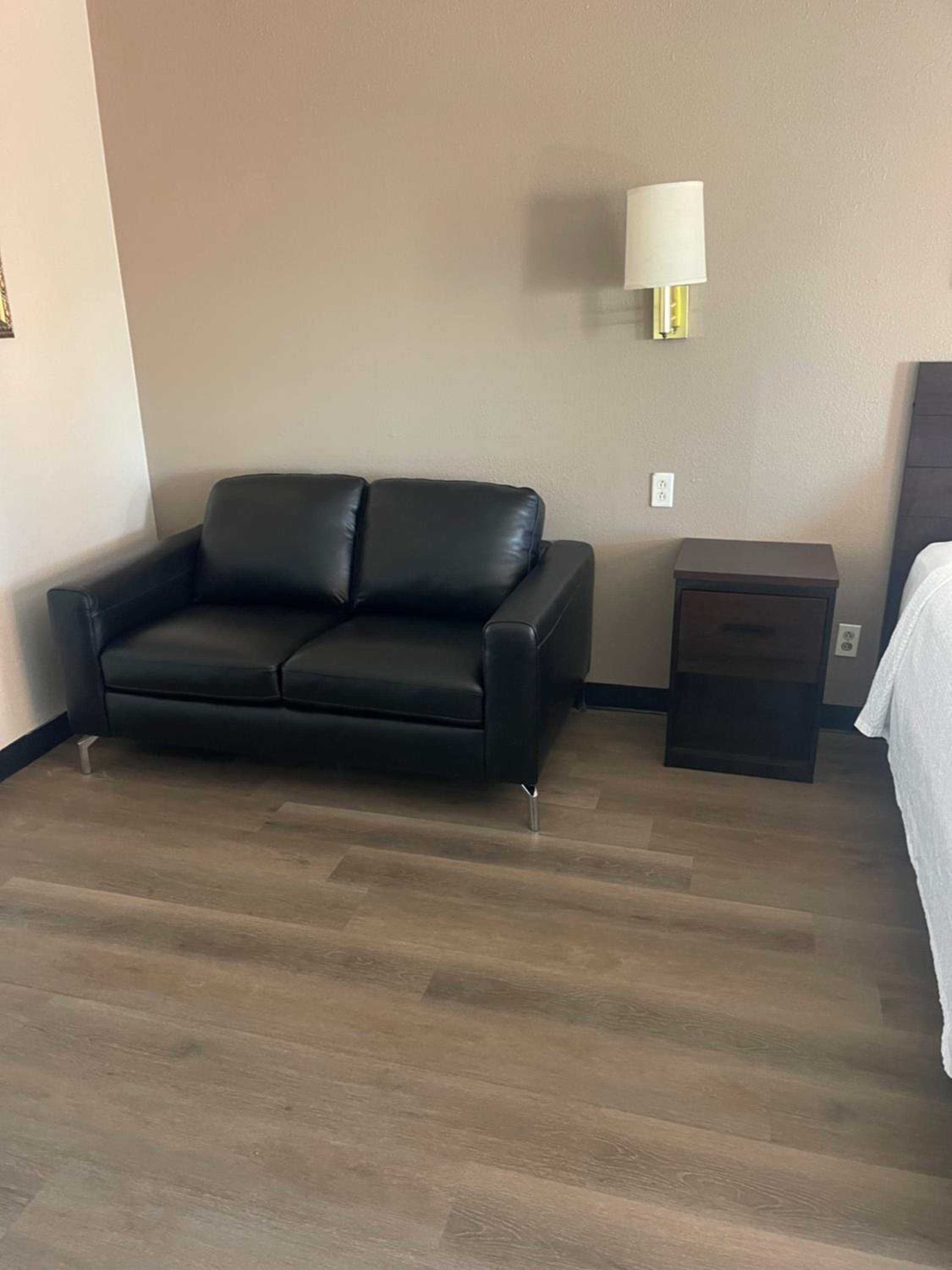 Studio Suite with Two Queen Beds - Non-Smoking - Photo 1