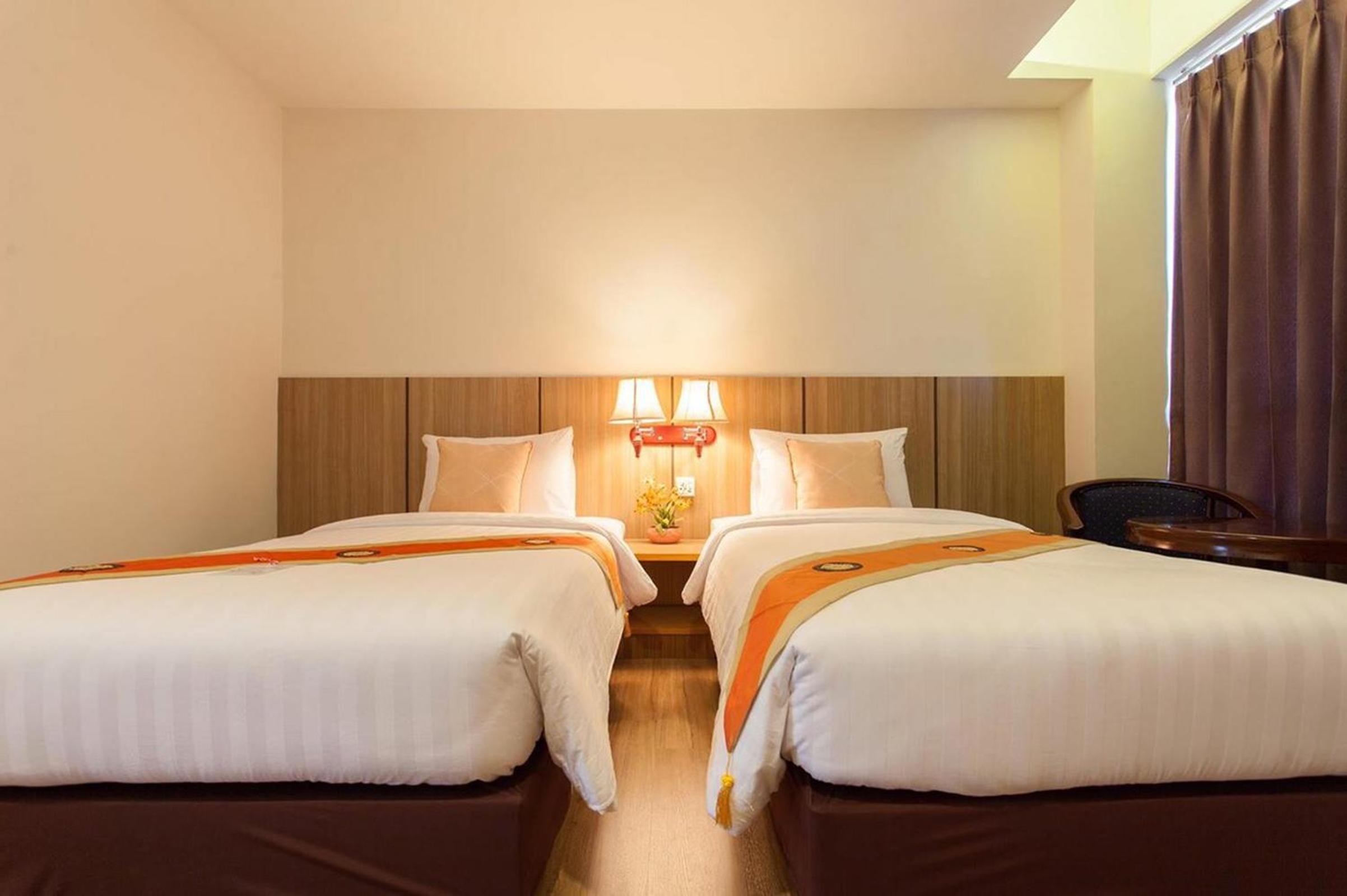 Superior Twin Room - Photo 4