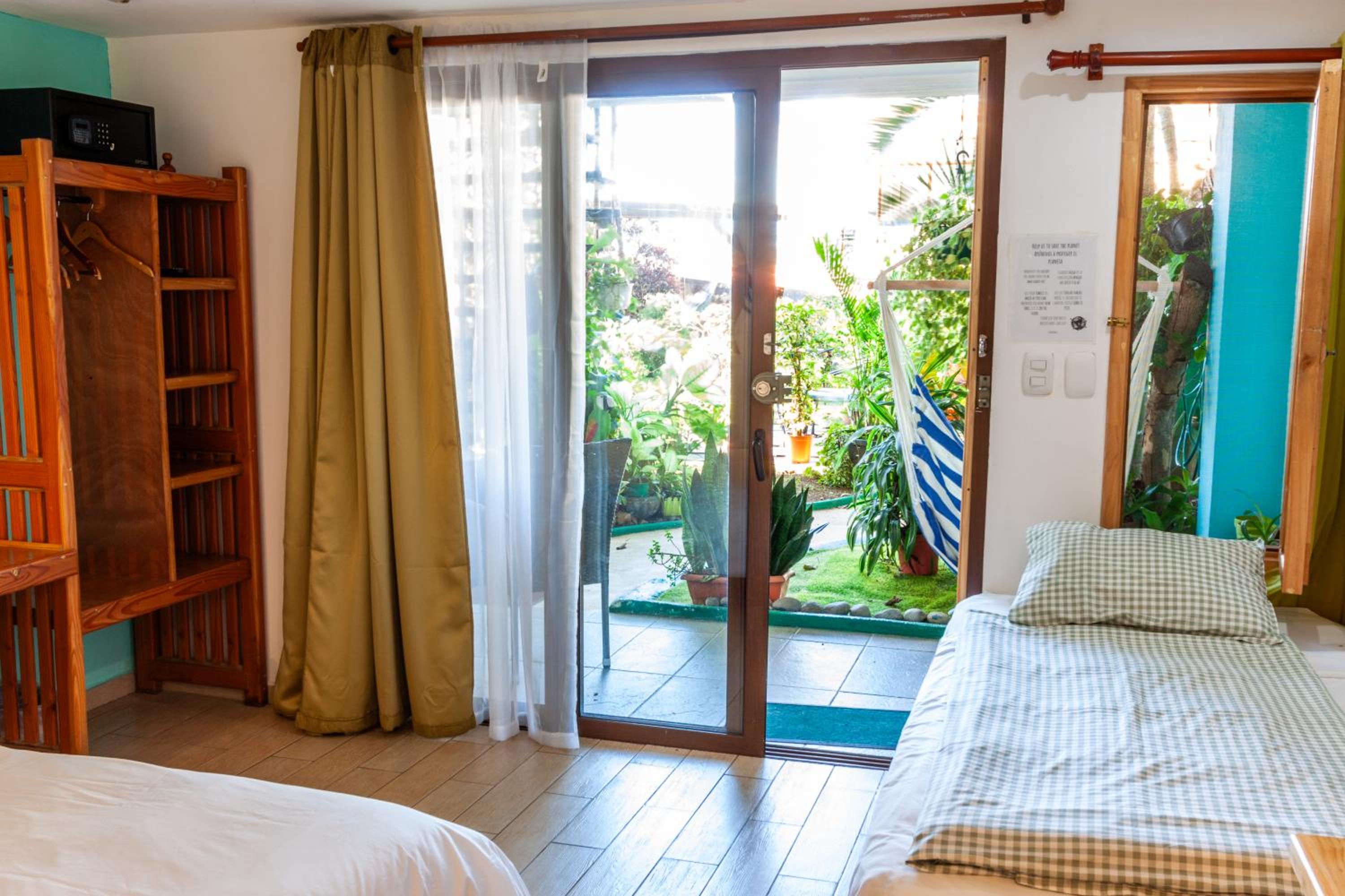 Superior Triple Room photo 3