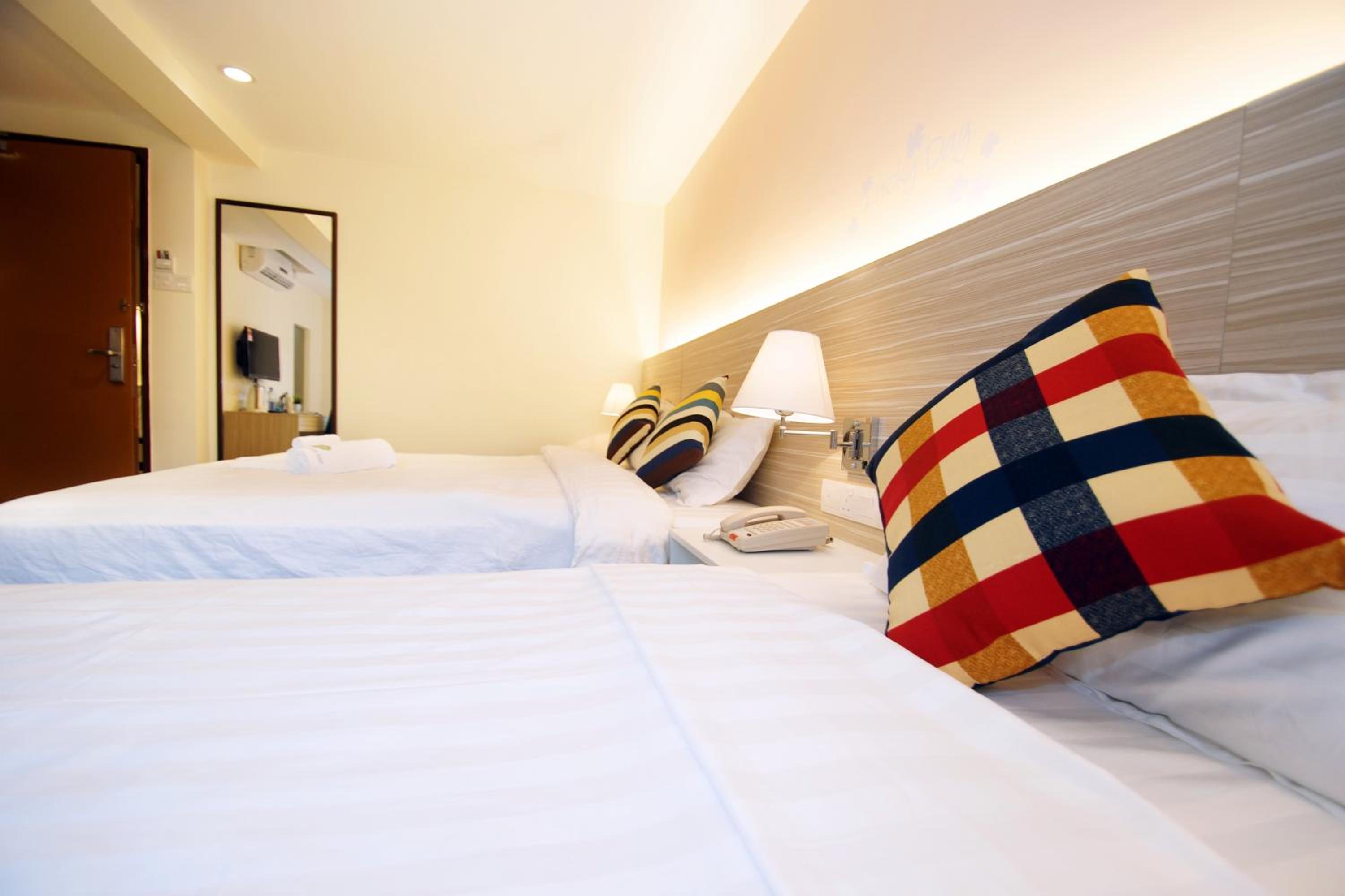 Deluxe Triple Room photo 2