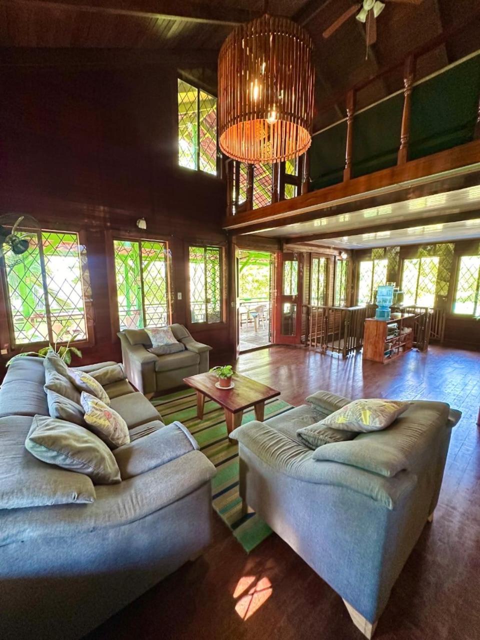 Four-Bedroom Holiday Home photo 3