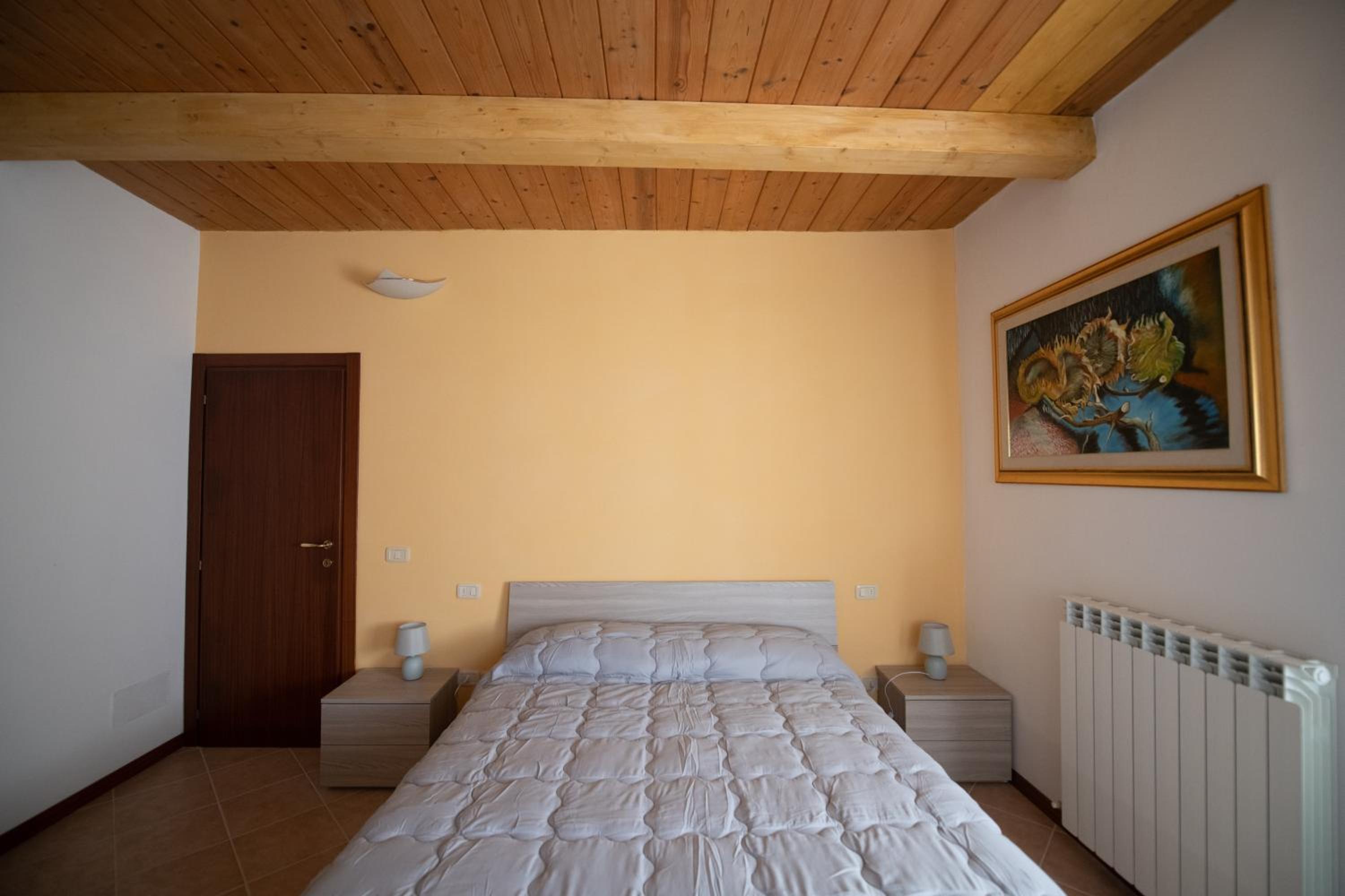 Deluxe Double or Twin Room with City View