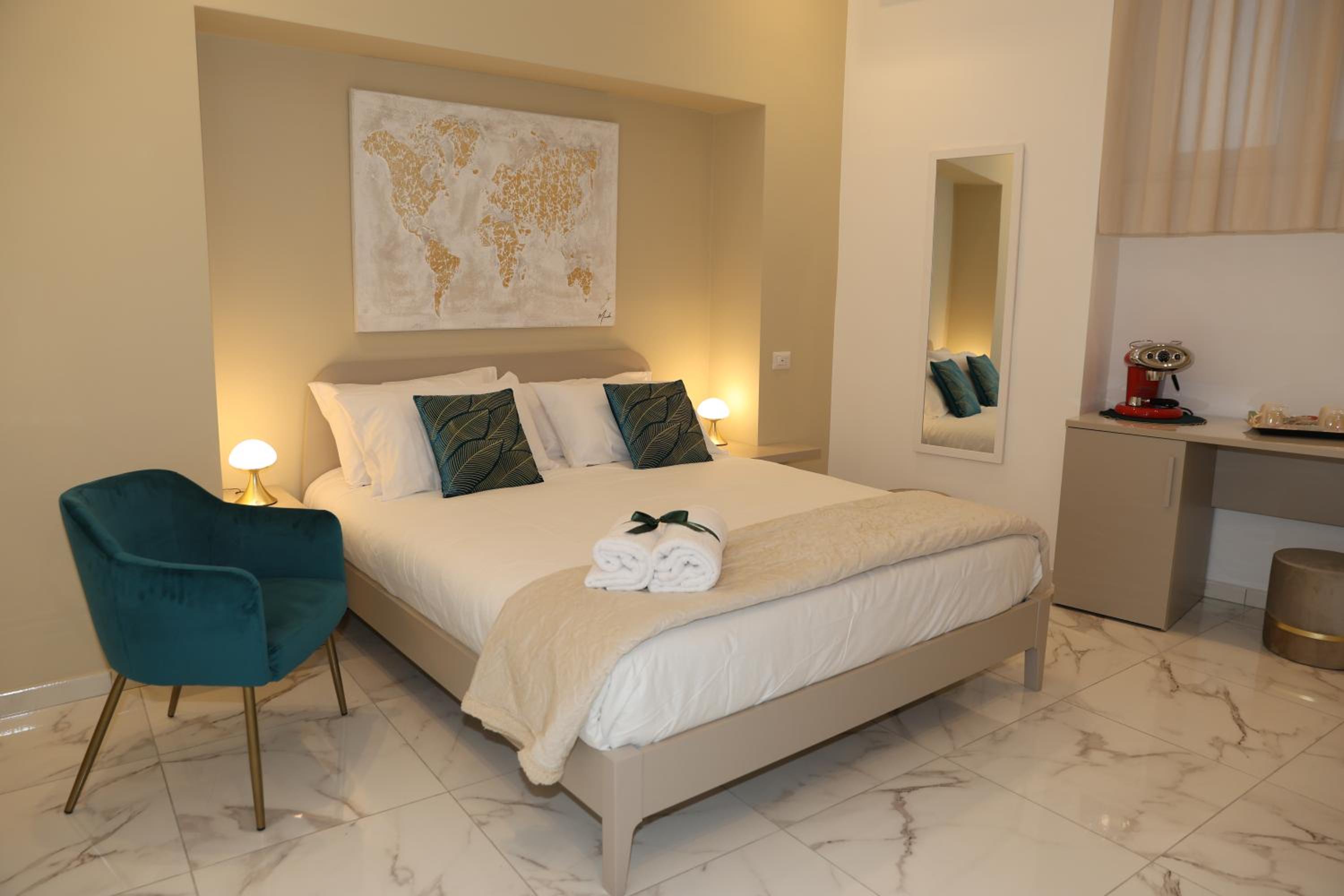 Deluxe King Room