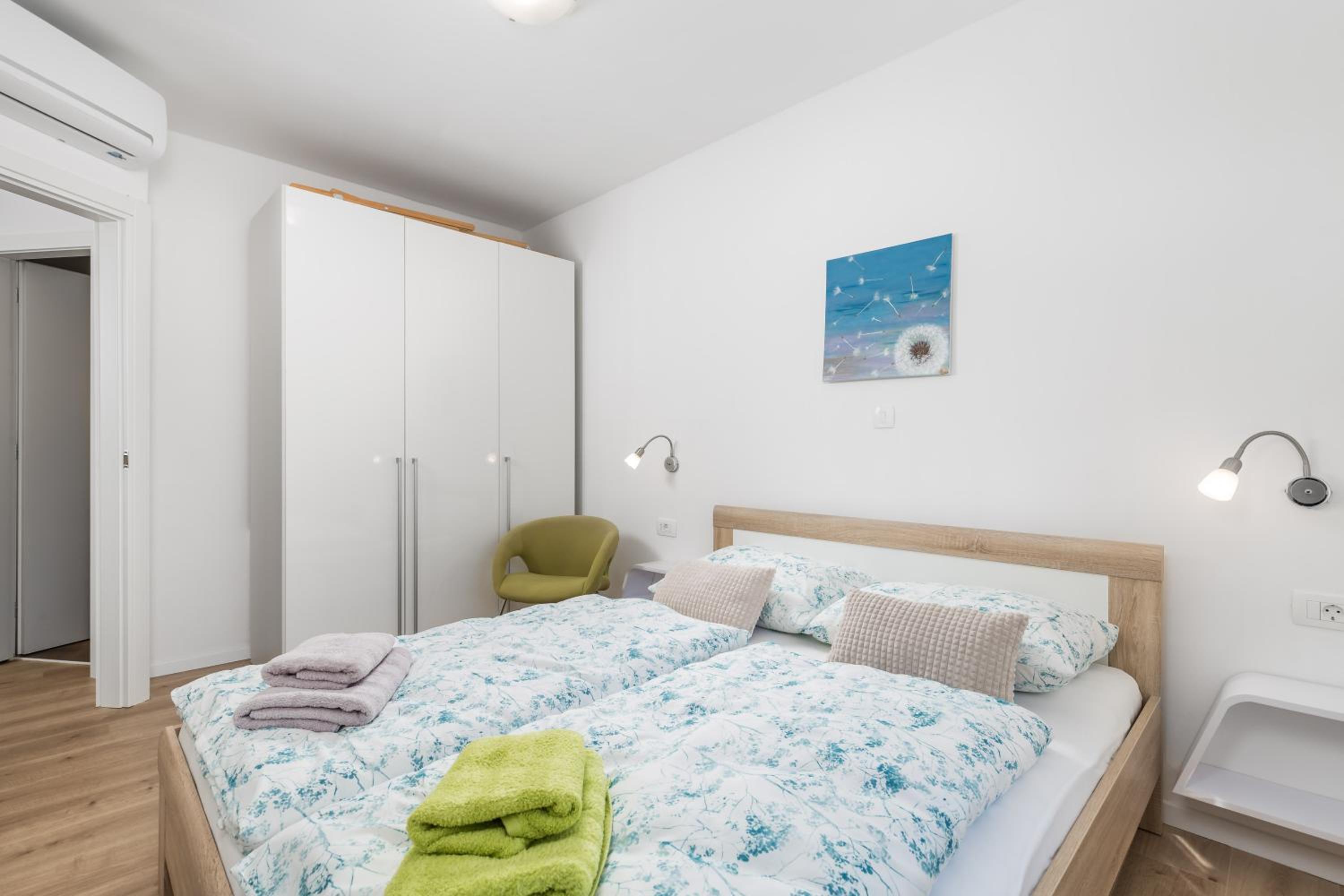 Two-Bedroom Apartment - Photo 18