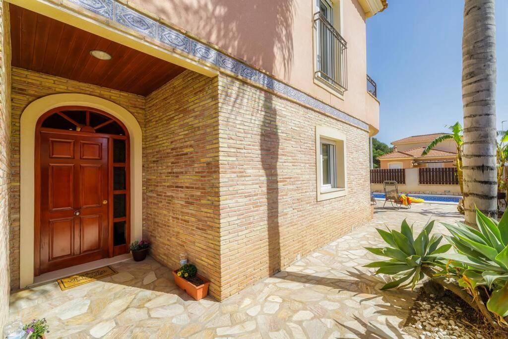 Villa photo 3