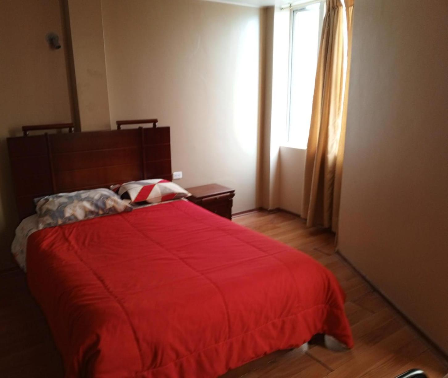 Queen Room photo 1