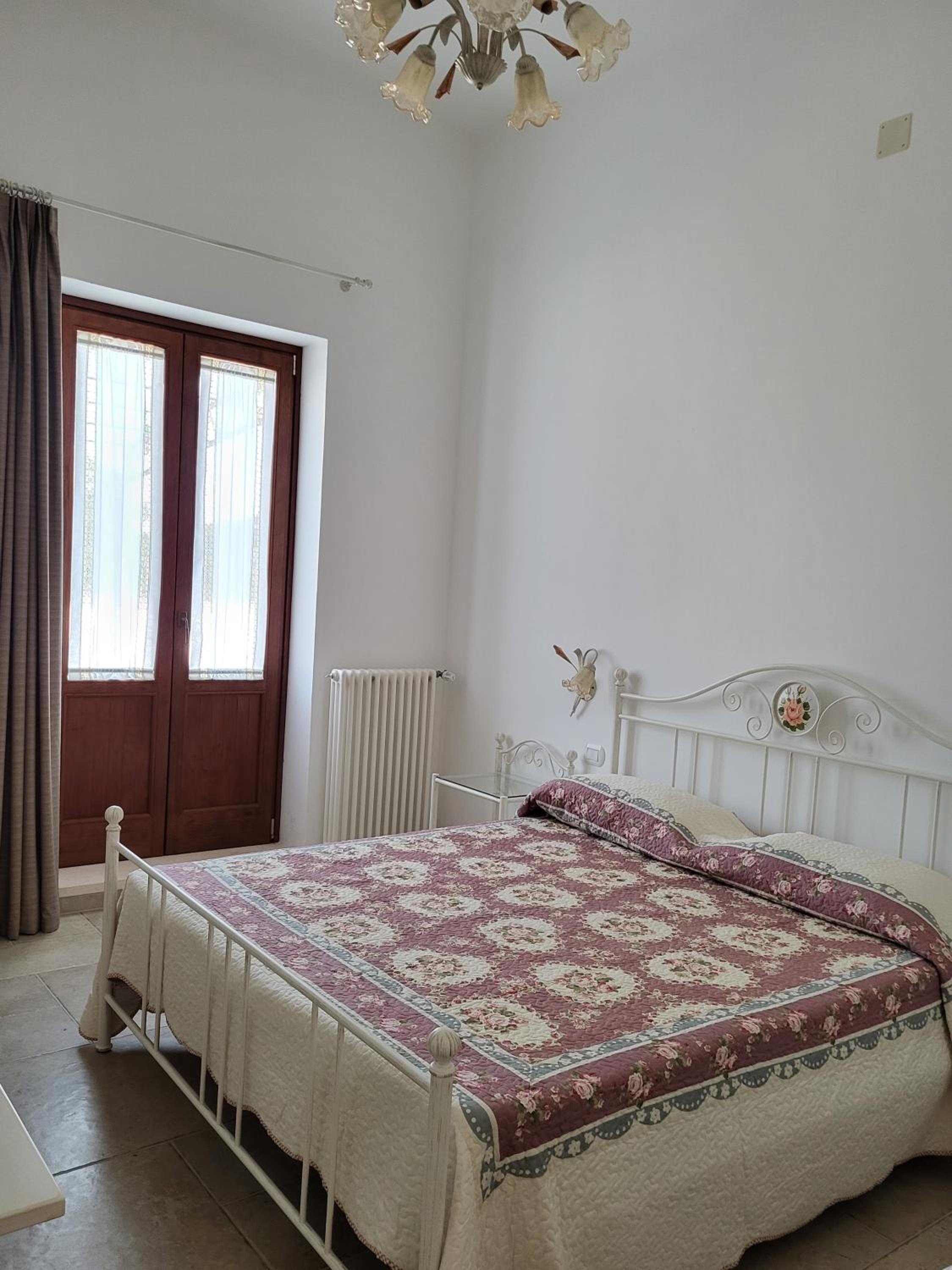 Double Room with Private Bathroom photo 1