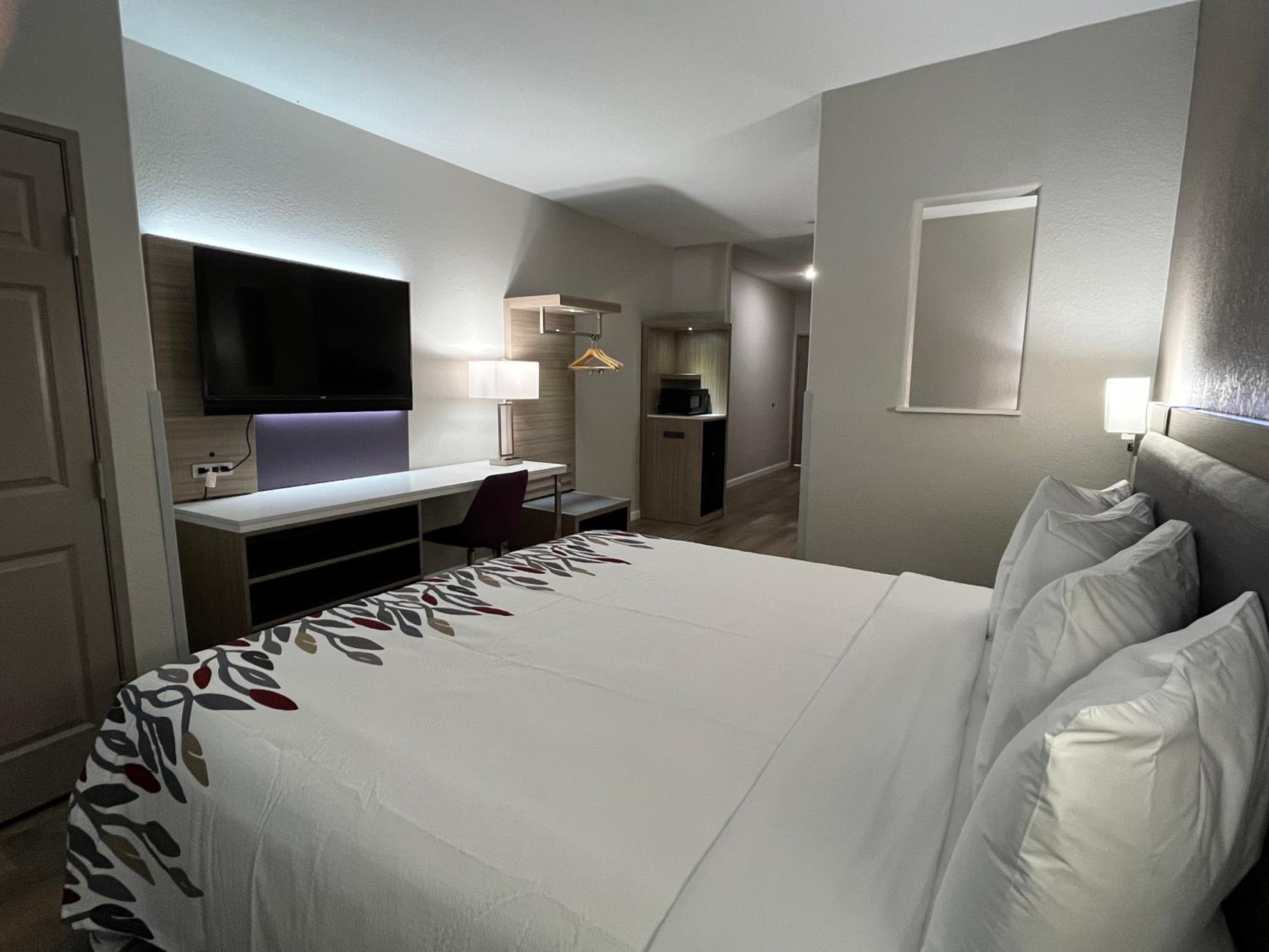 Superior King Room Smoke Free