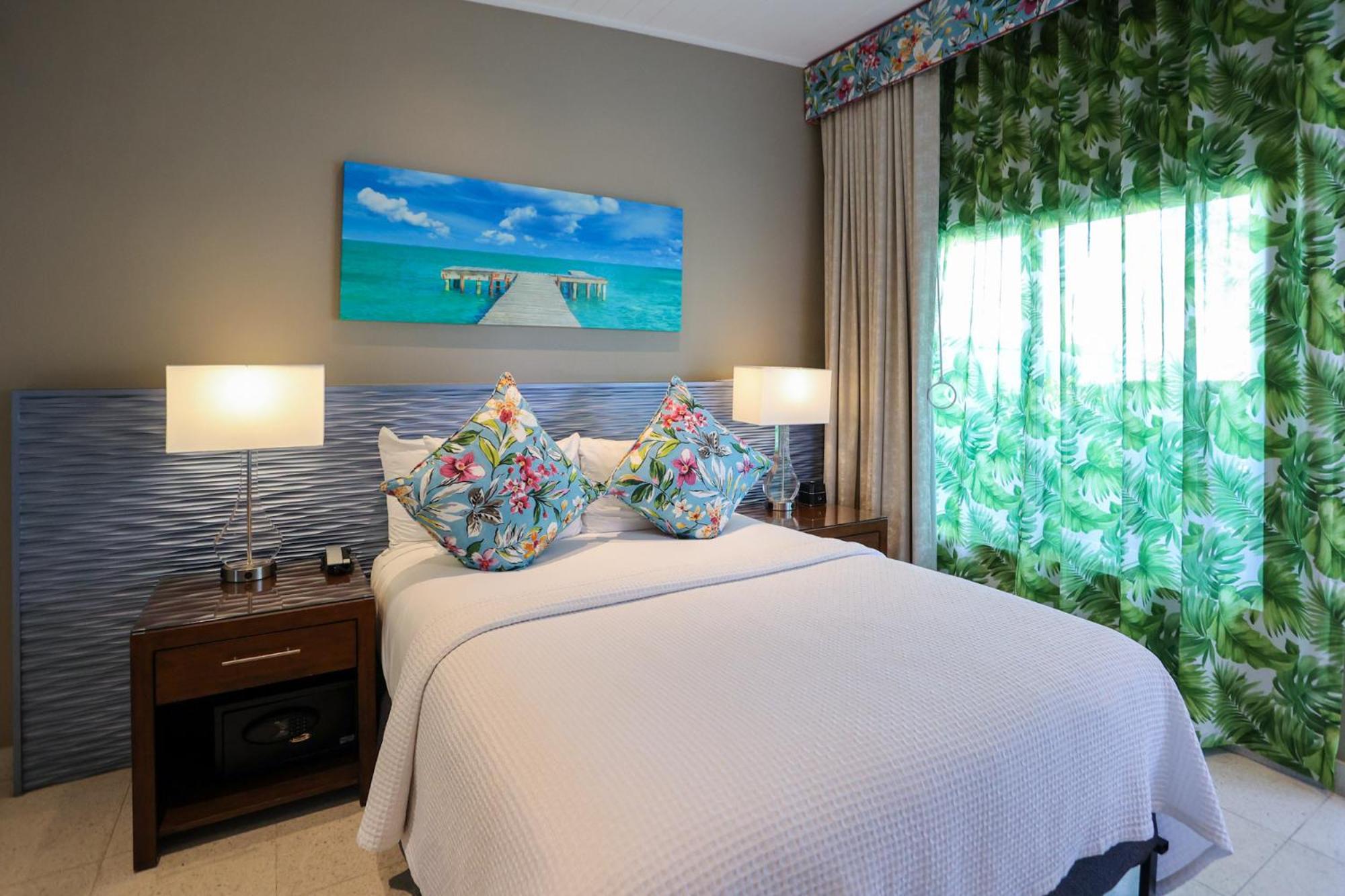 Deluxe Queen Room - Disability Access - Photo 12