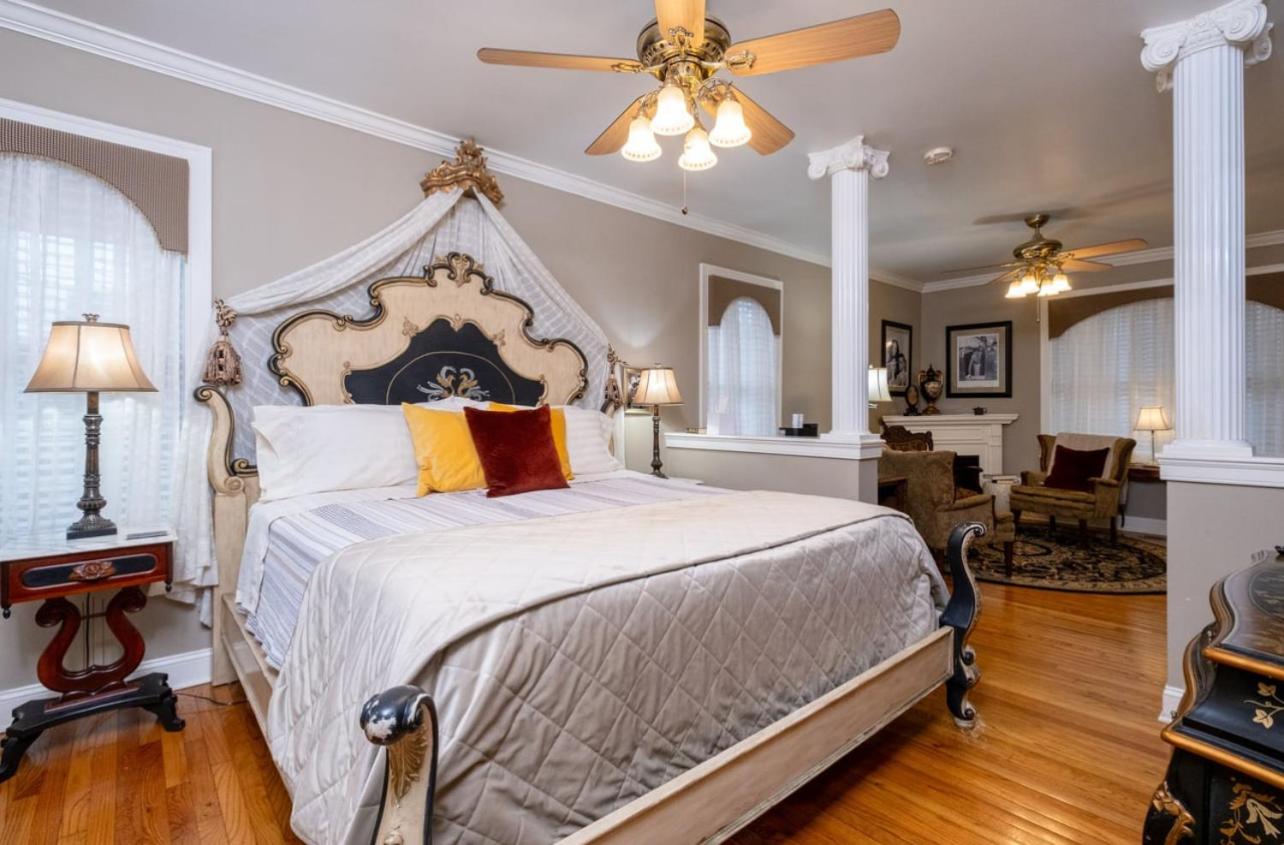 Majestic spa suite