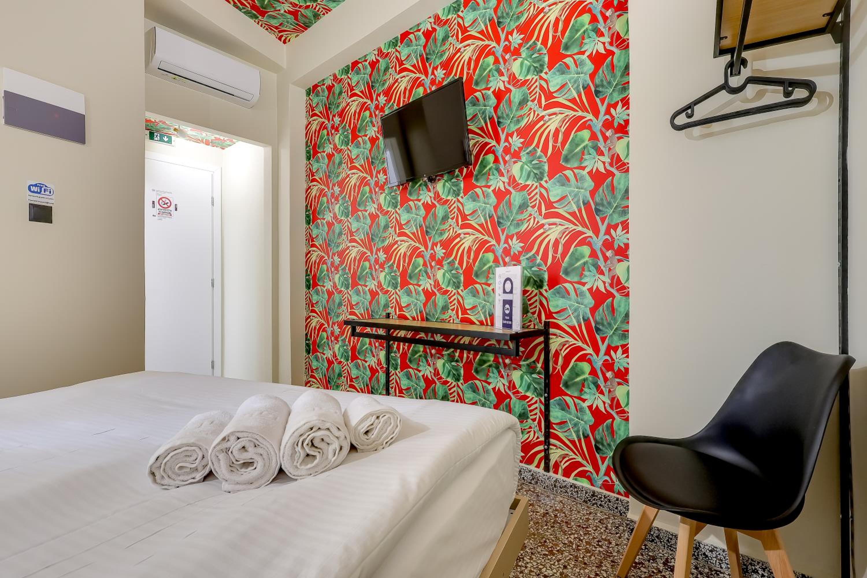 Economy Double Room photo 1
